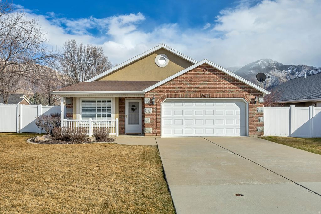 Photo of 2516 N DORCHESTER AVE, Harrisville, UT 84414 (MLS # 2138019)