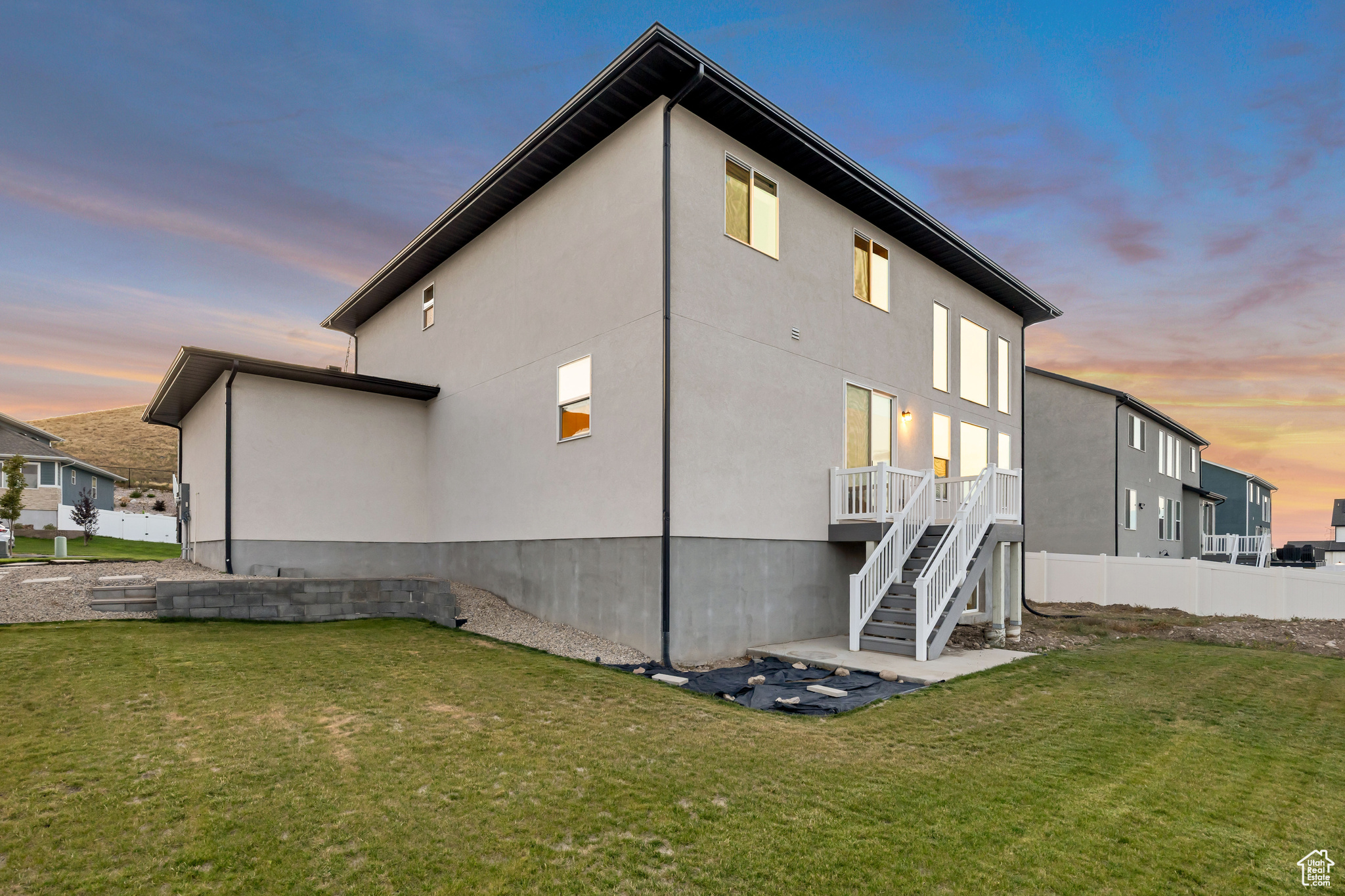 SUNSET HILLS - Residential