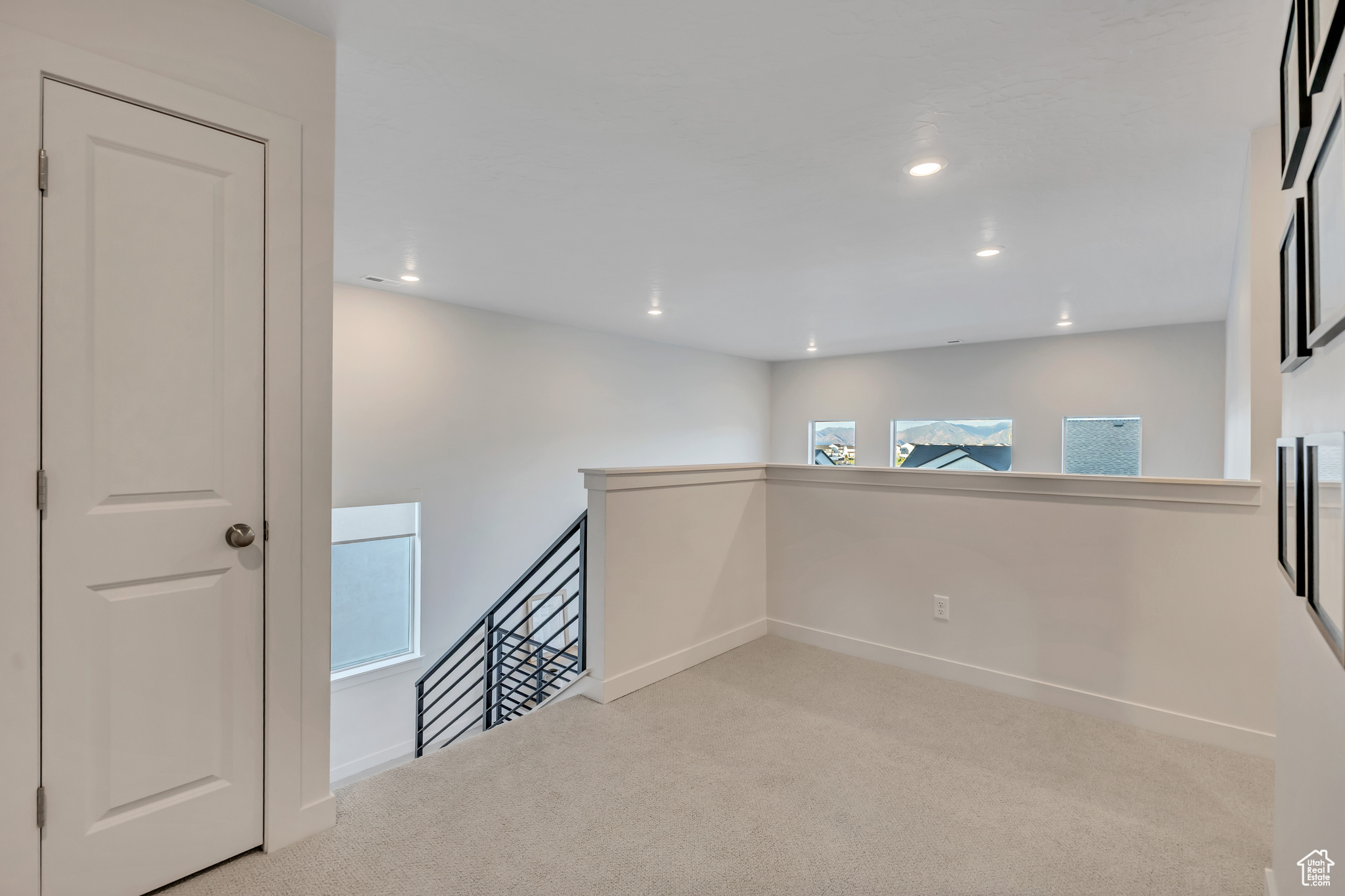 SUNSET HILLS - Residential