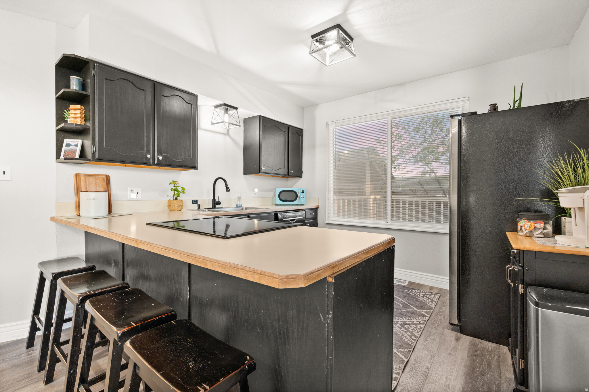 WHITE CITY - Residential