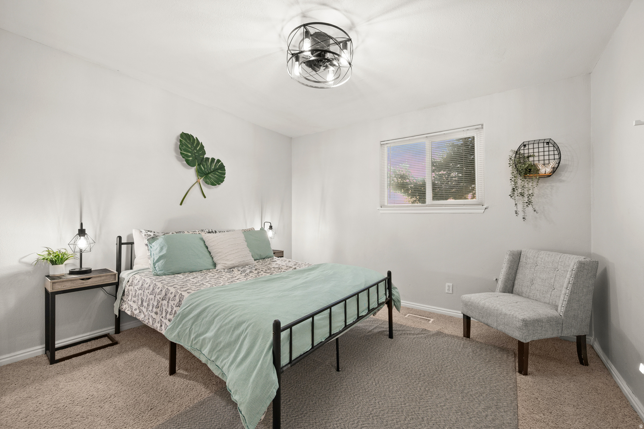 WHITE CITY - Residential