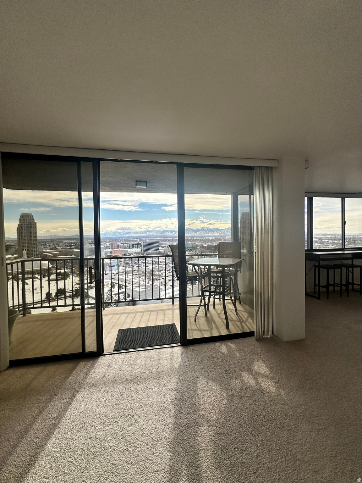 ZION SUMMIT - Residential