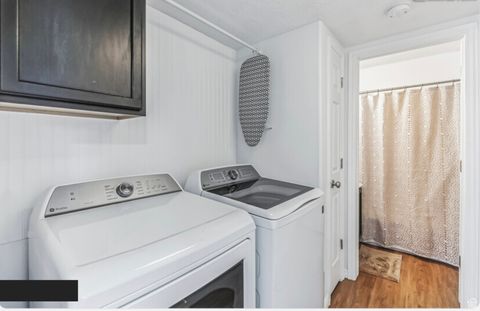 Tiny photo for 671 W 975 S, Lehi, UT 84043 (MLS # 2118301)