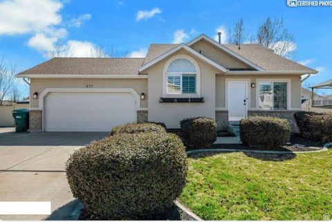 Tiny photo for 671 W 975 S, Lehi, UT 84043 (MLS # 2118301)