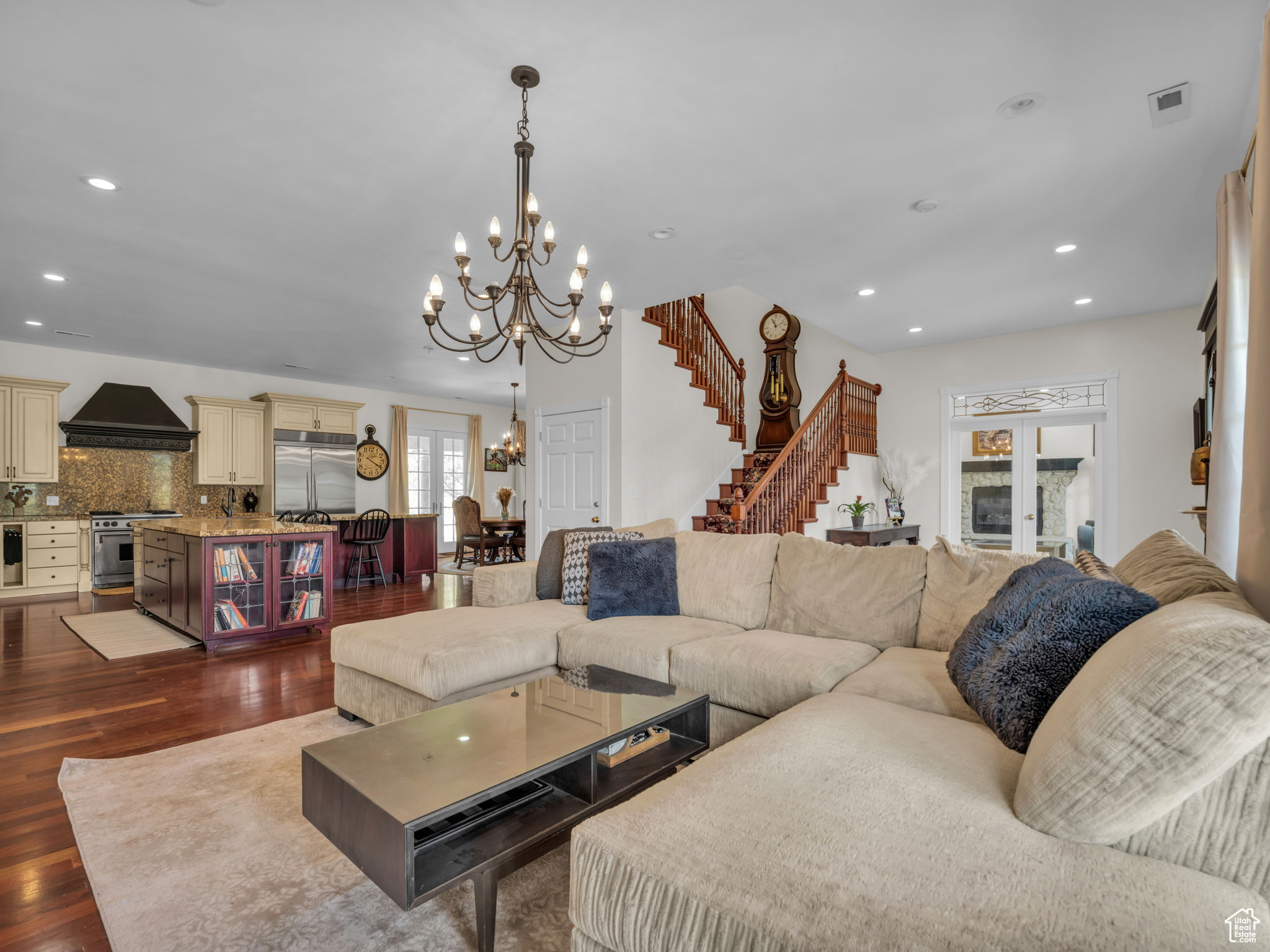 KANOSH TOWN SURVEY - Residential