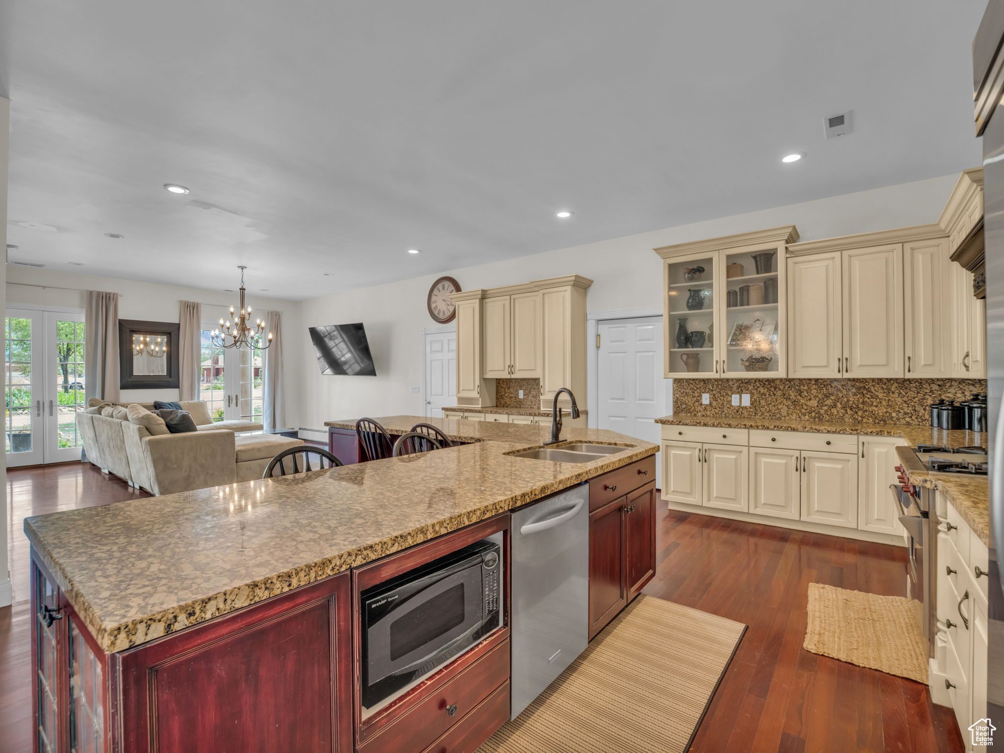 KANOSH TOWN SURVEY - Residential