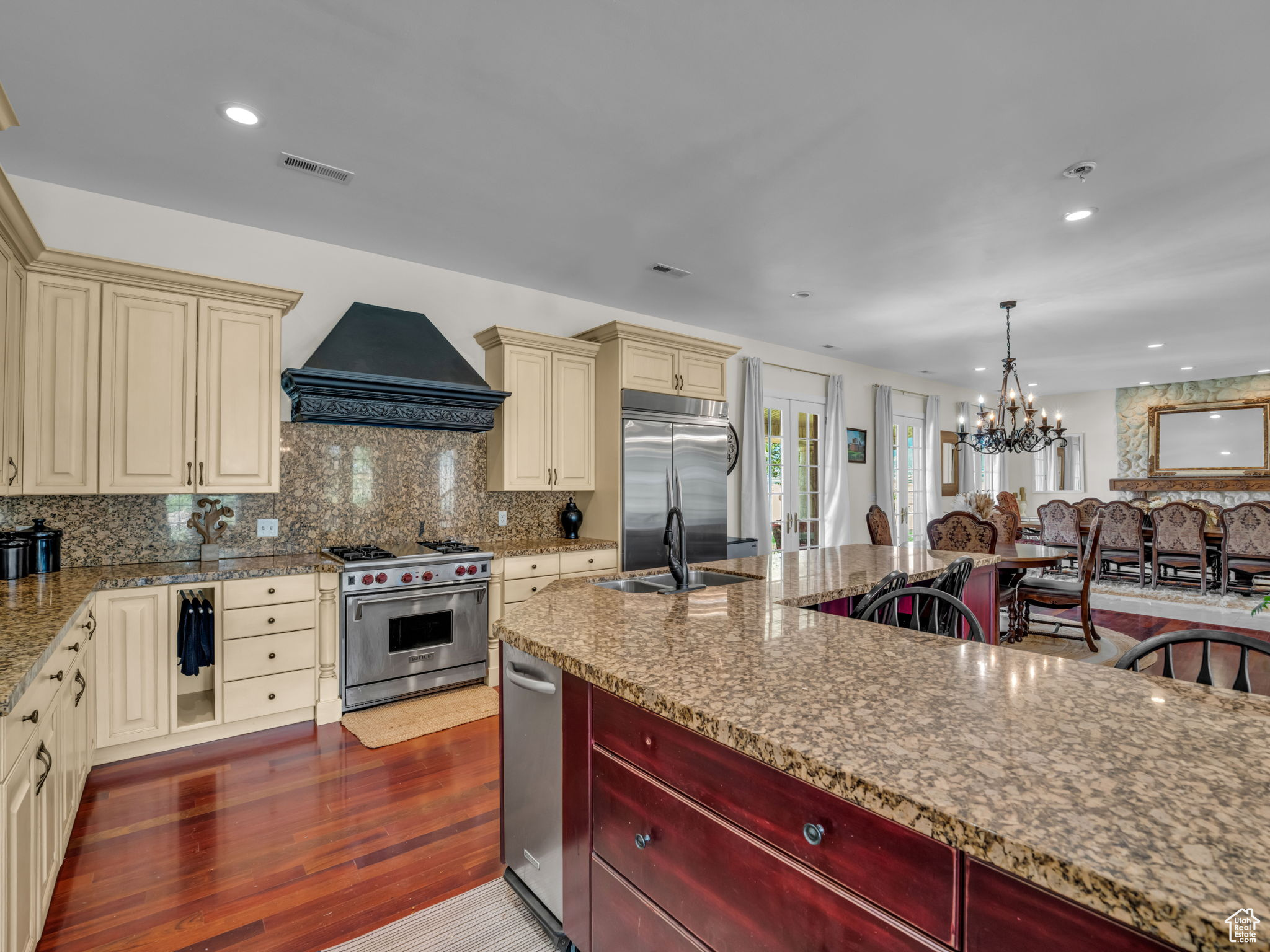 KANOSH TOWN SURVEY - Residential