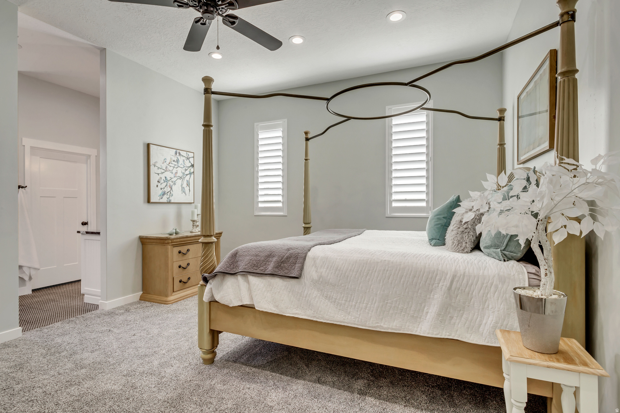 OAKRIDGE COVE - Residential