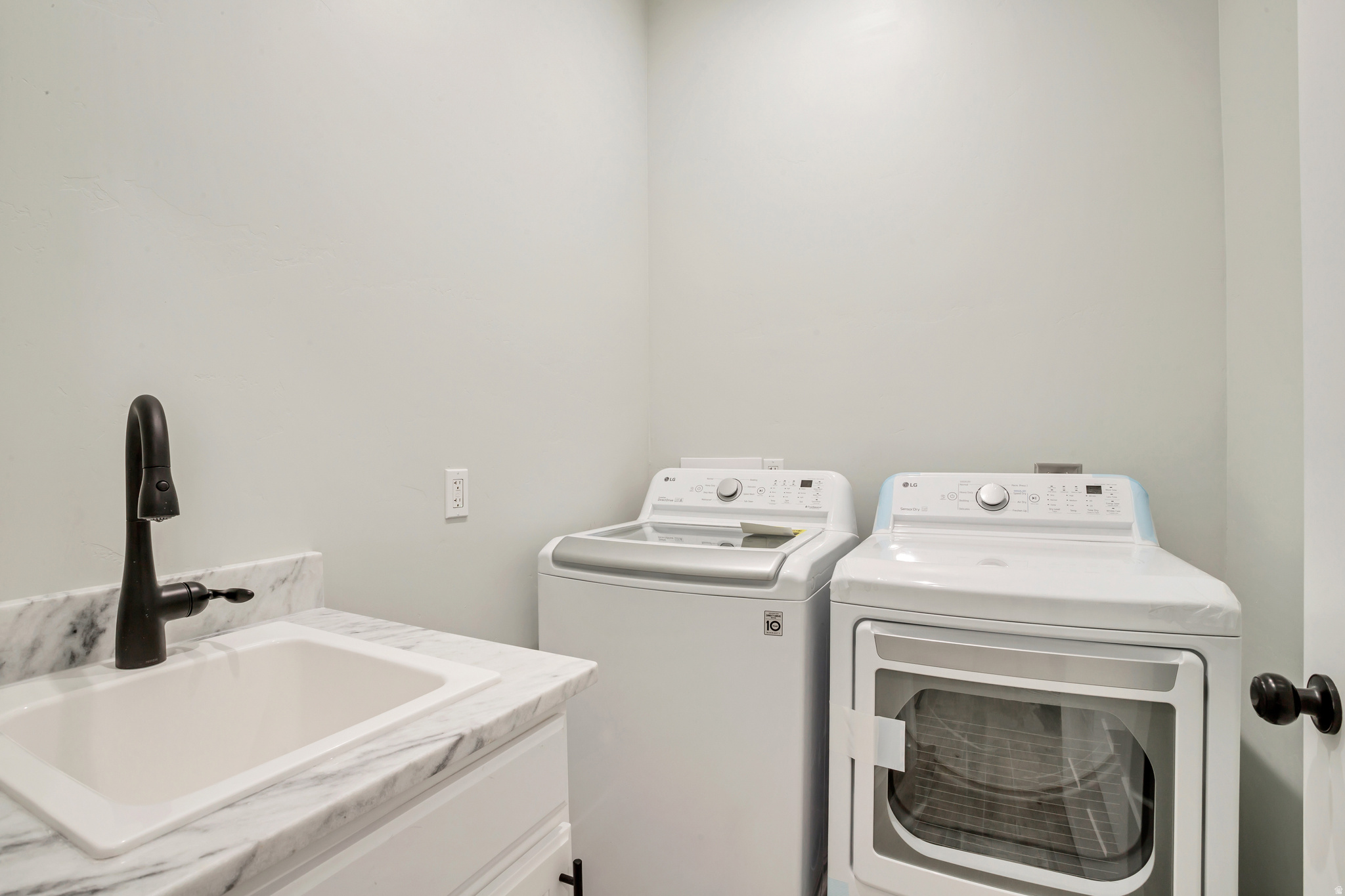 OAKRIDGE COVE - Residential