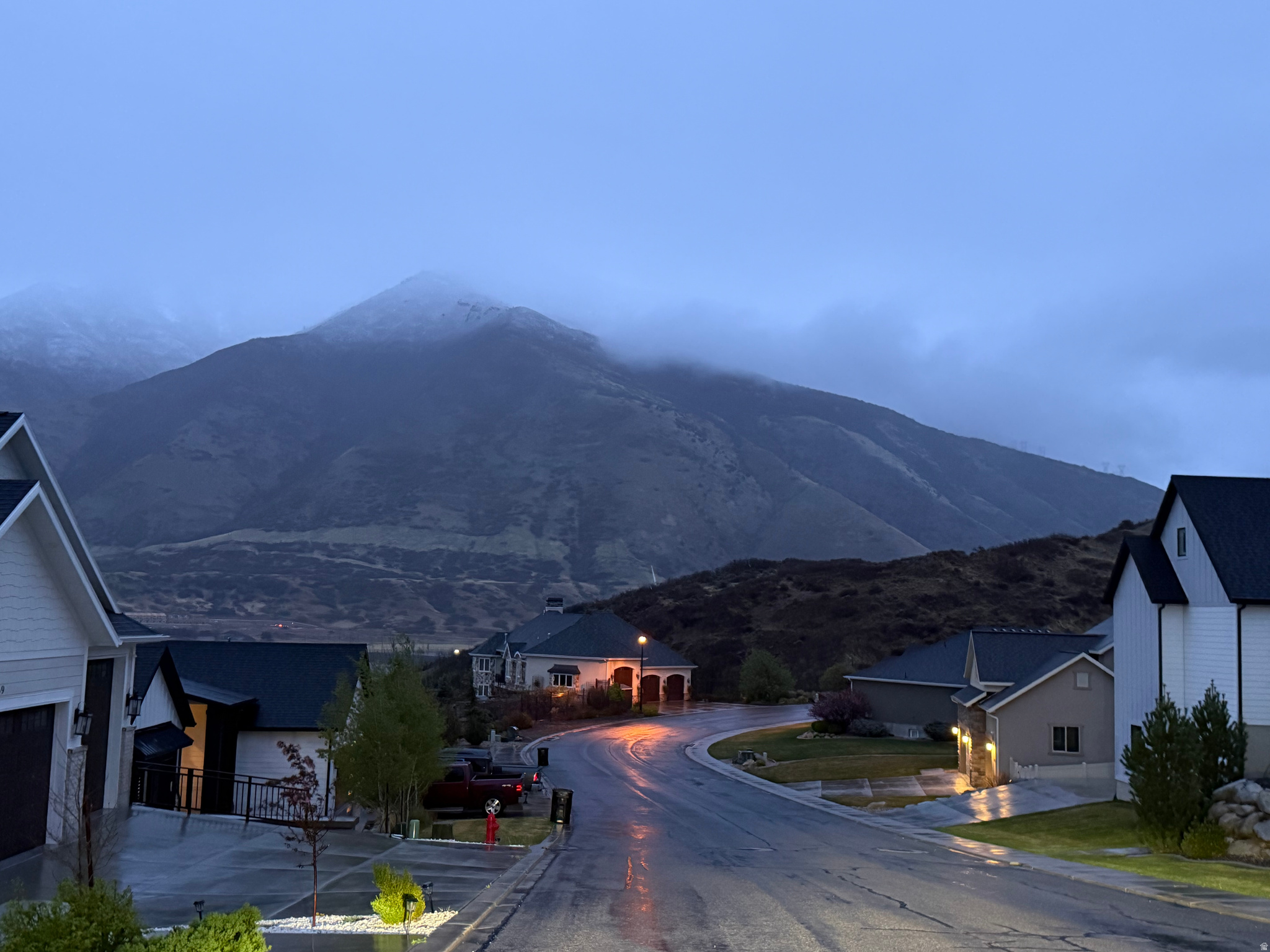 OAKRIDGE COVE - Residential