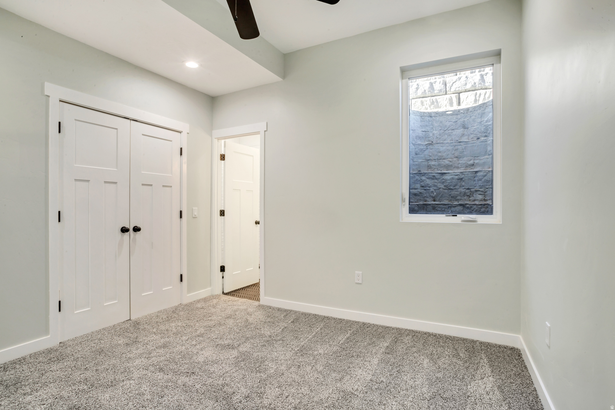 OAKRIDGE COVE - Residential