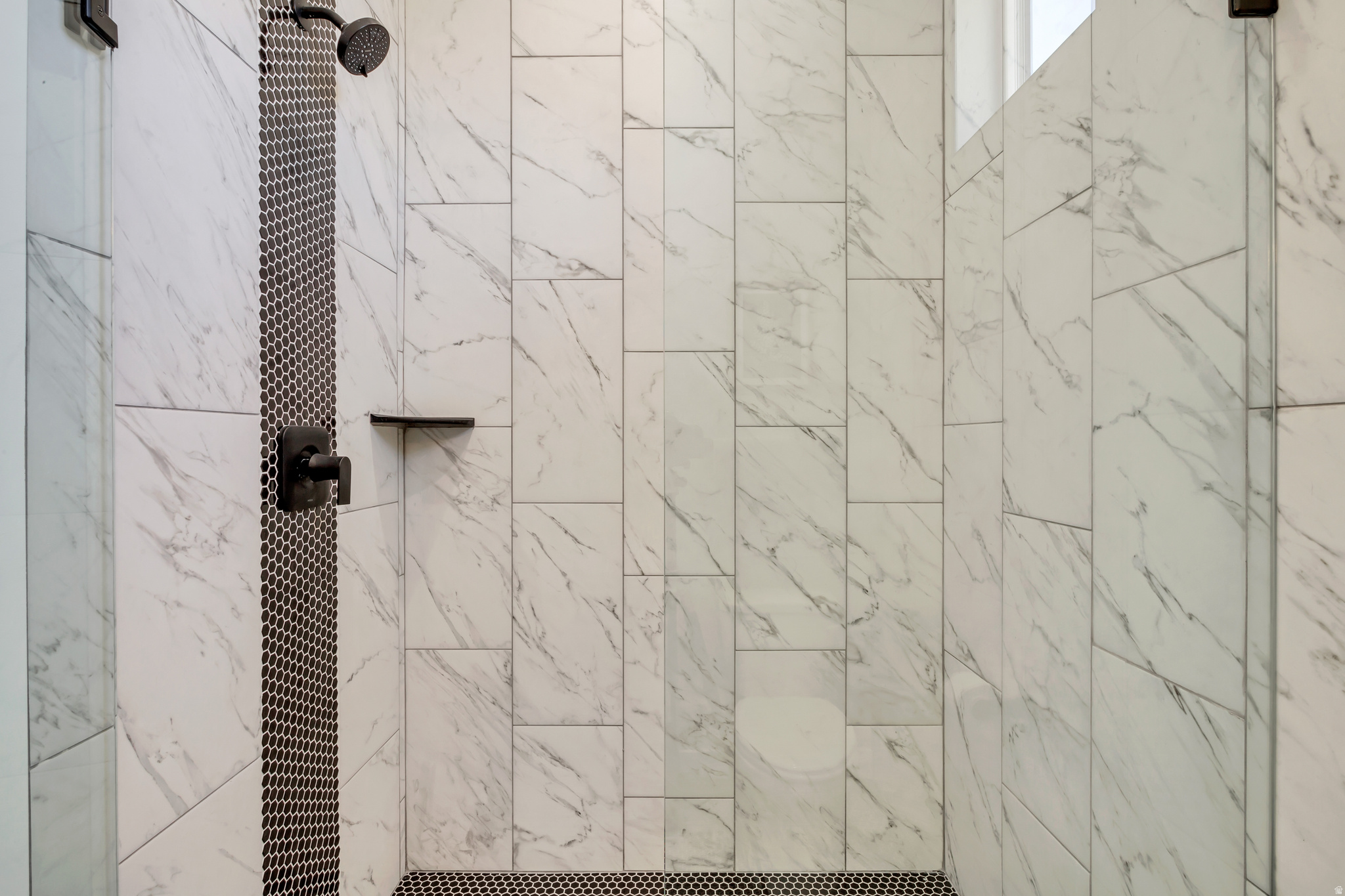 OAKRIDGE COVE - Residential