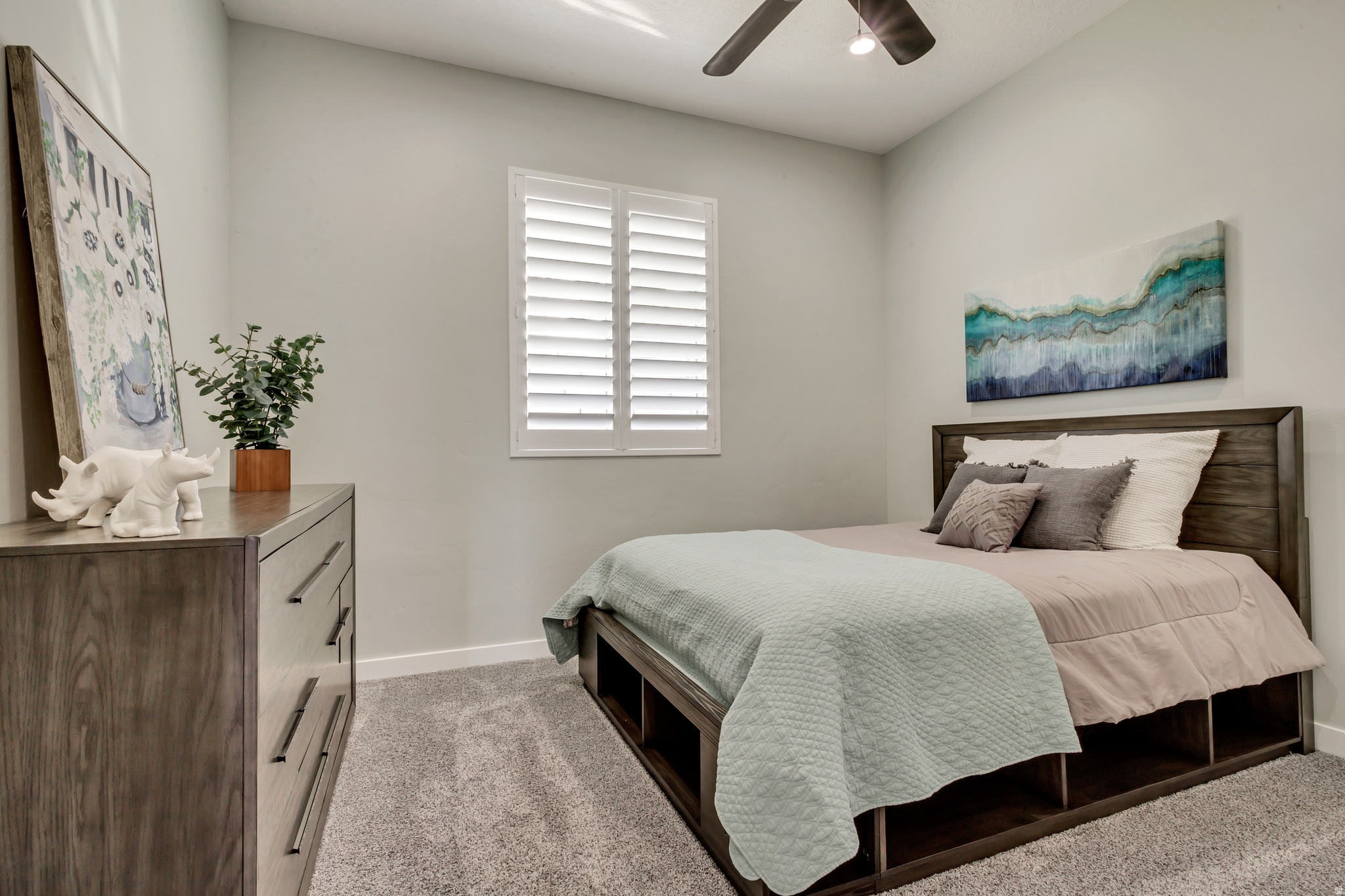 OAKRIDGE COVE - Residential