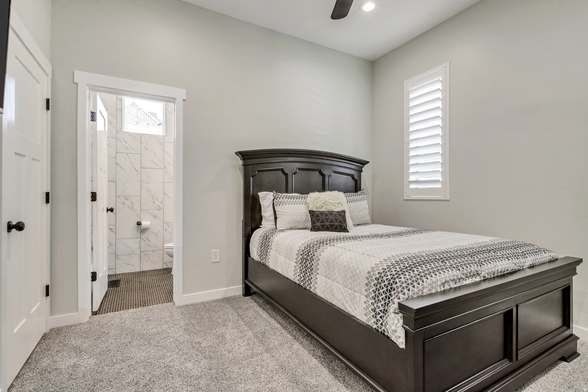 OAKRIDGE COVE - Residential