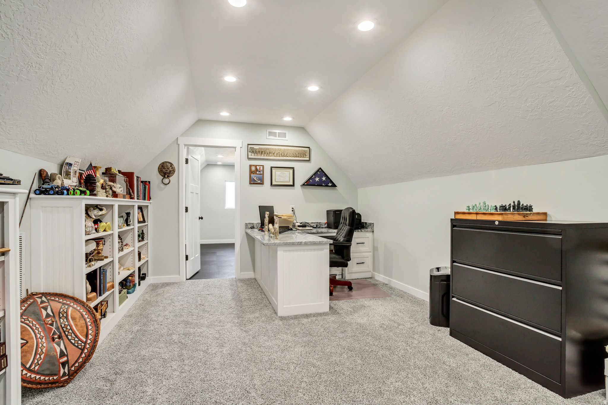 OAKRIDGE COVE - Residential