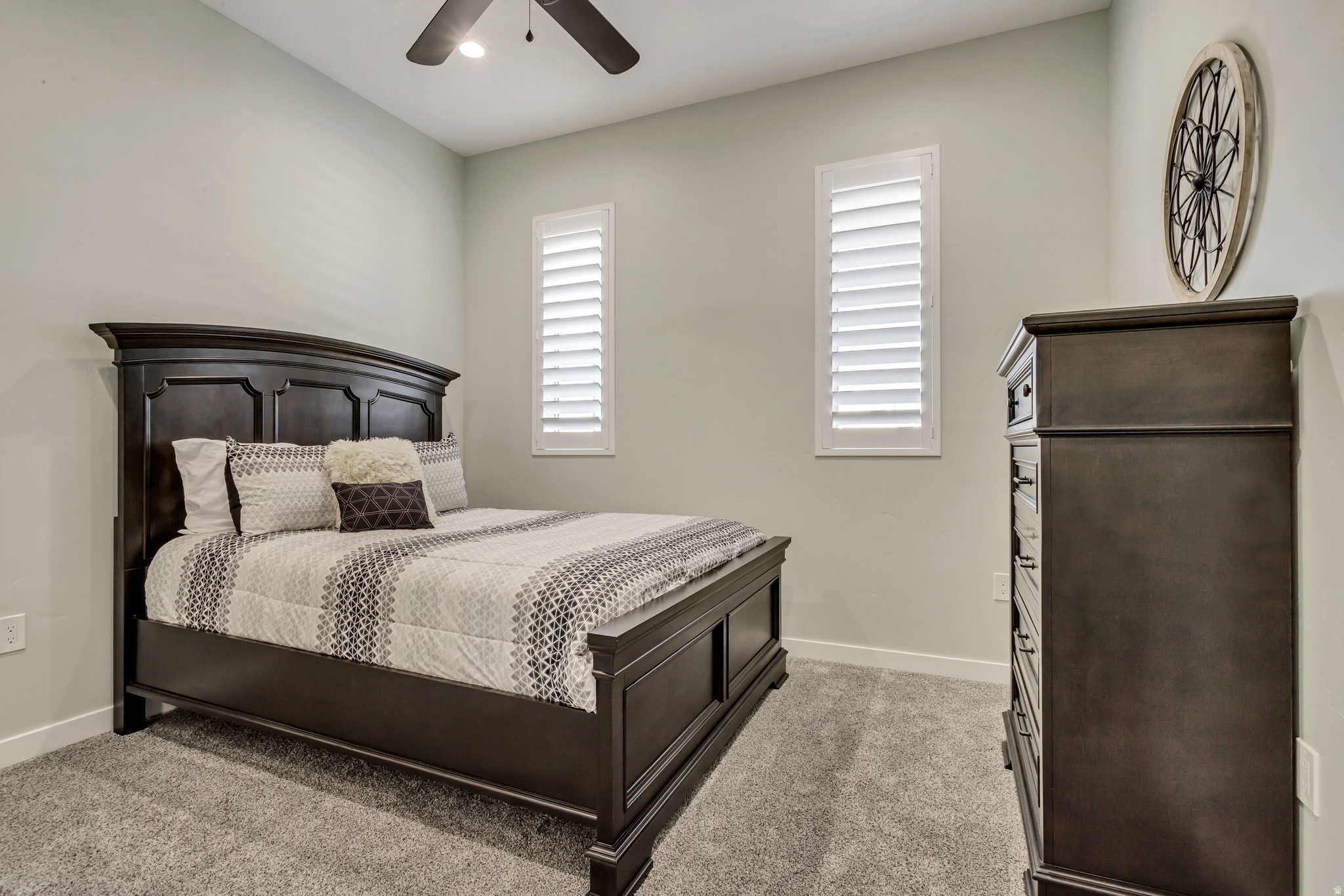 OAKRIDGE COVE - Residential