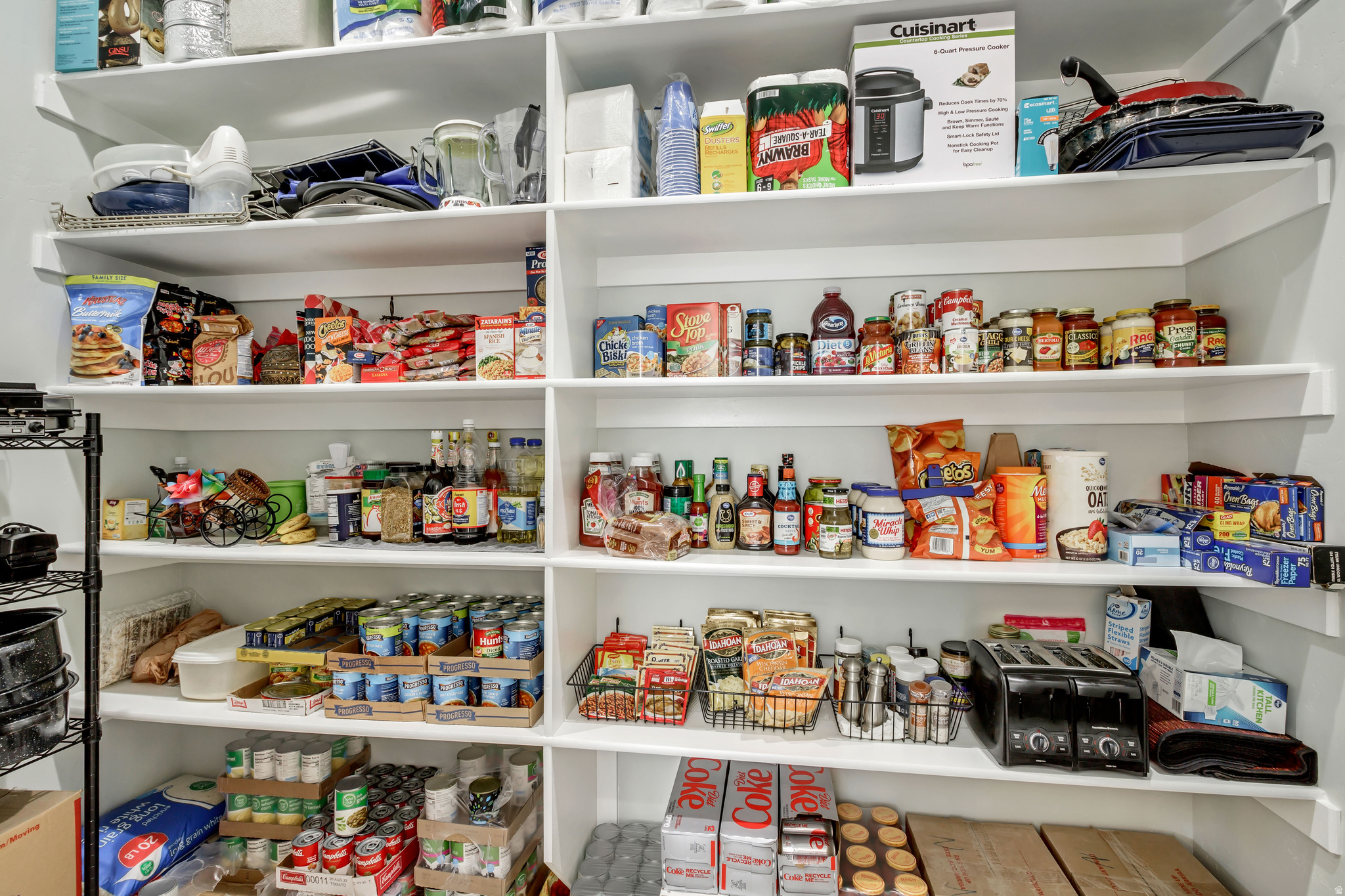 OAKRIDGE COVE - Residential