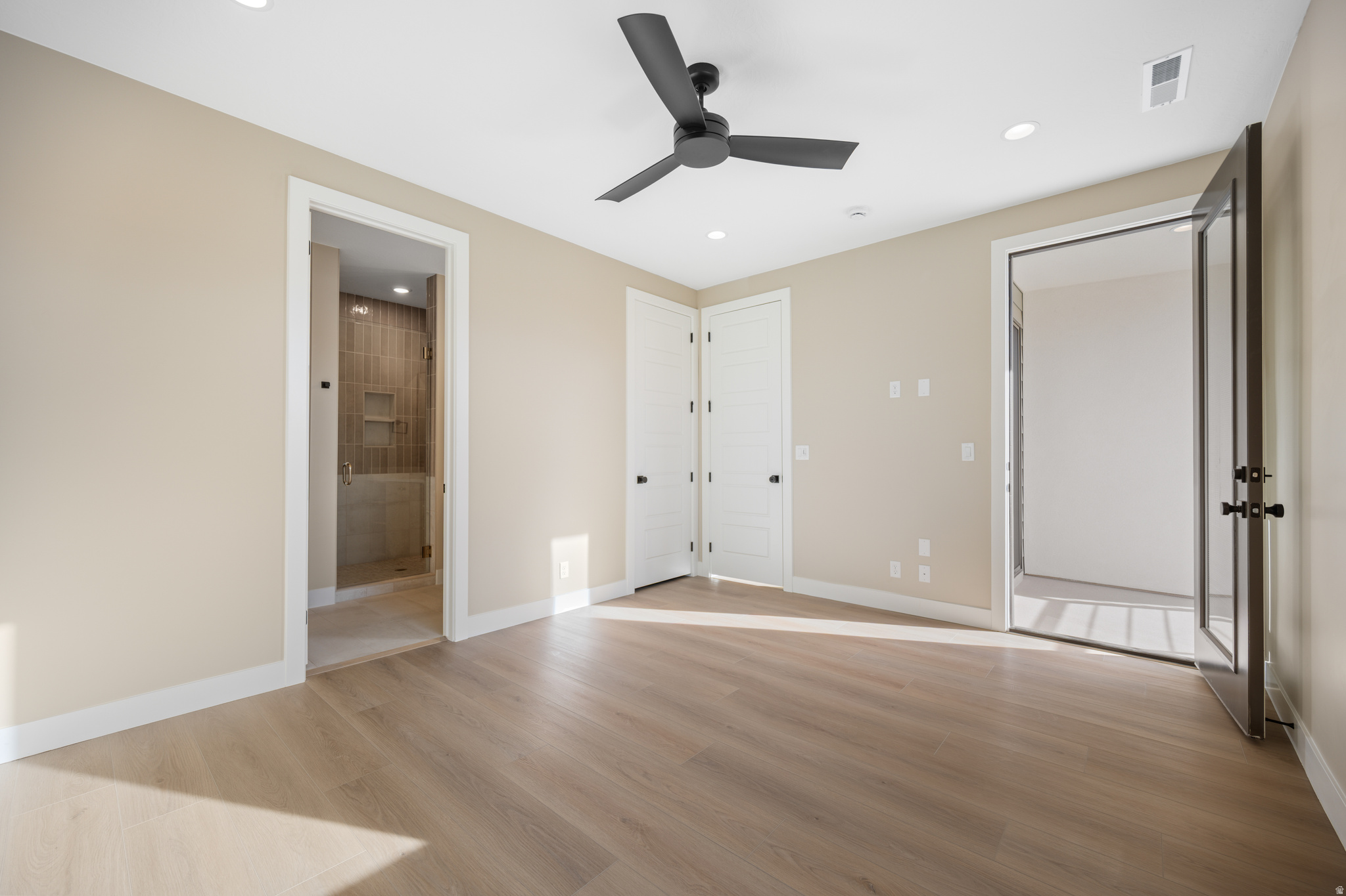 DESERT COLOR RESORT 4B & 6 (SG) - Residential