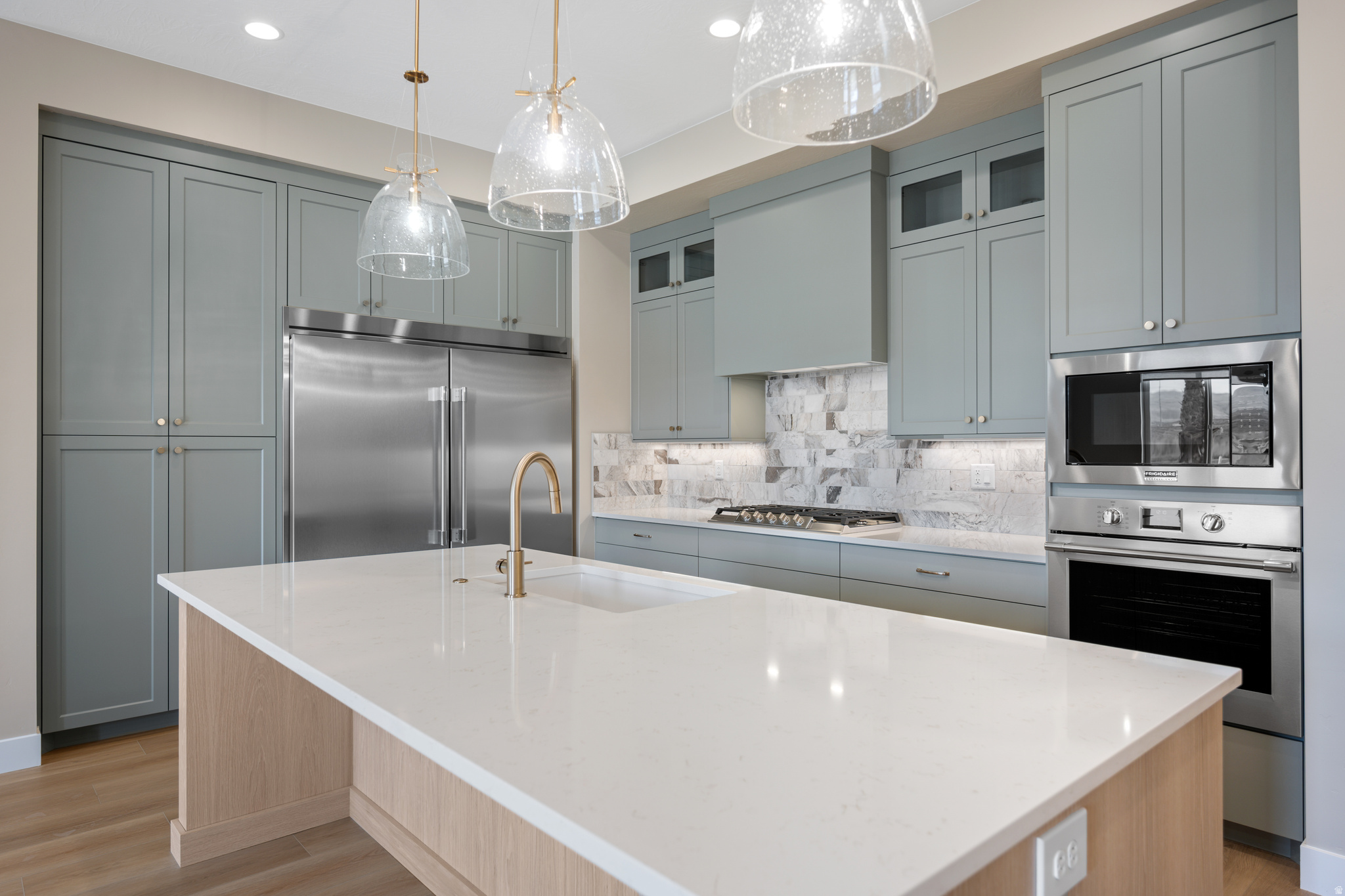 DESERT COLOR RESORT 4B & 6 (SG) - Residential