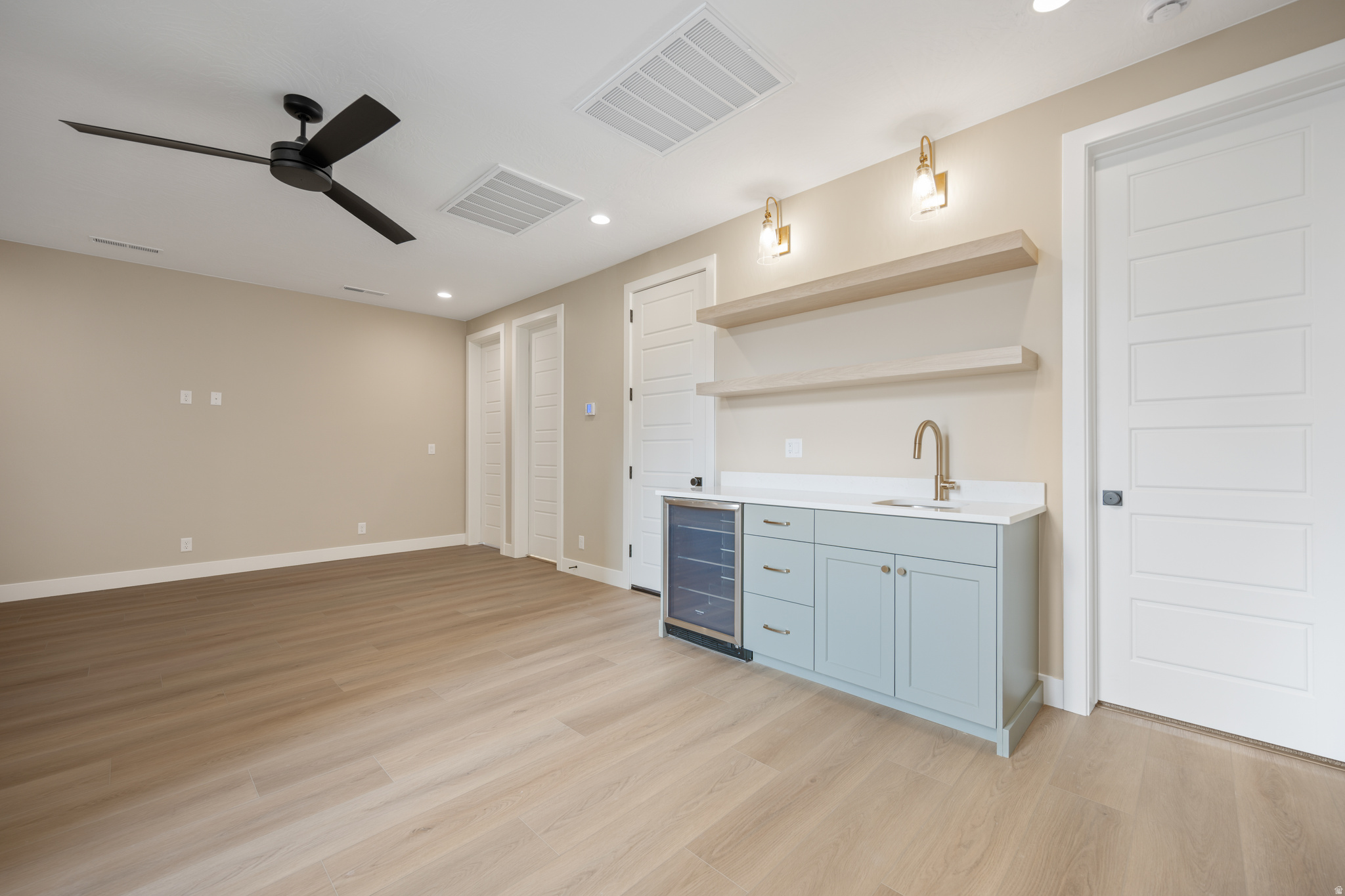 DESERT COLOR RESORT 4B & 6 (SG) - Residential