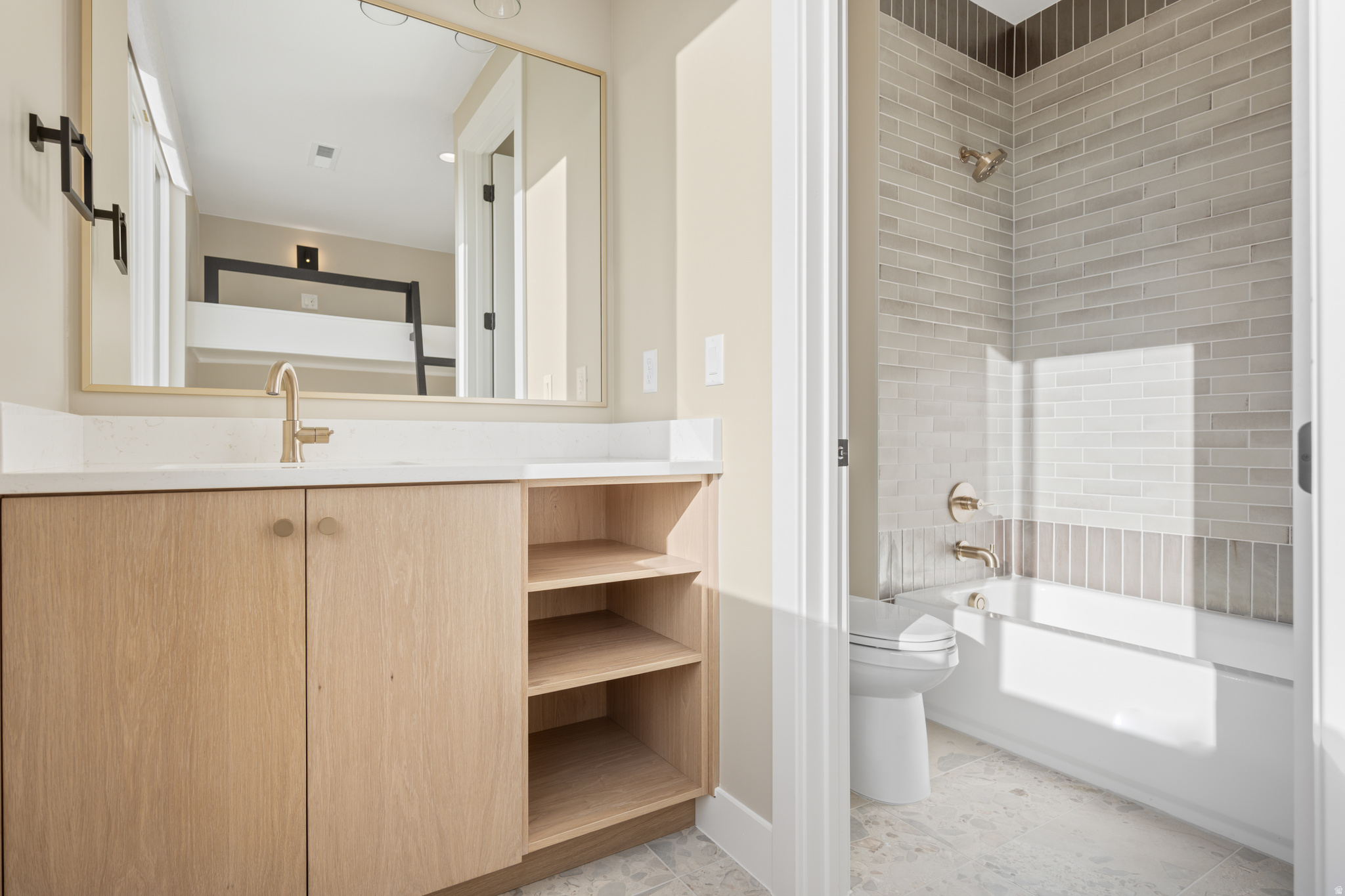 DESERT COLOR RESORT 4B & 6 (SG) - Residential