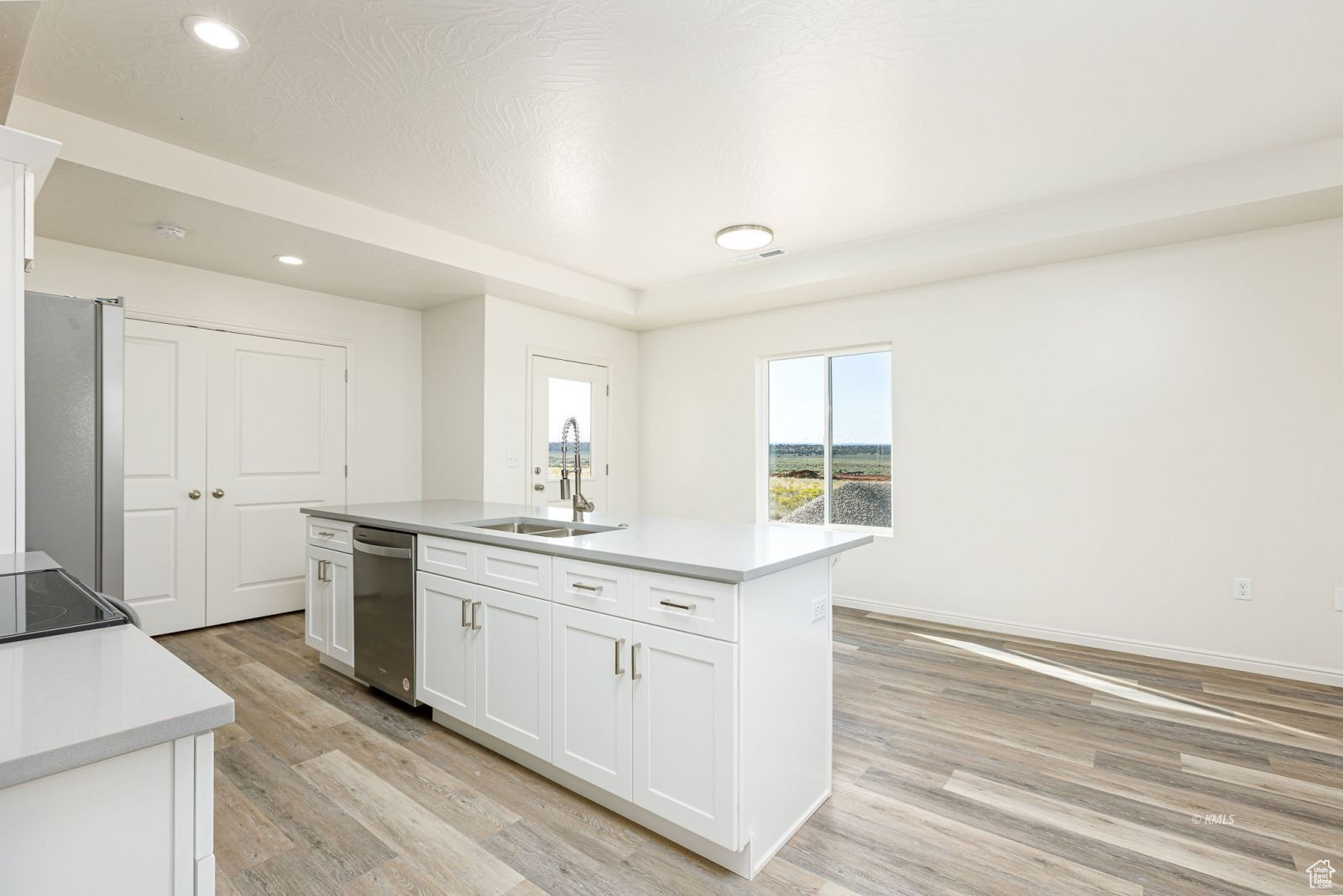 CRIMSON ESTATES - Residential