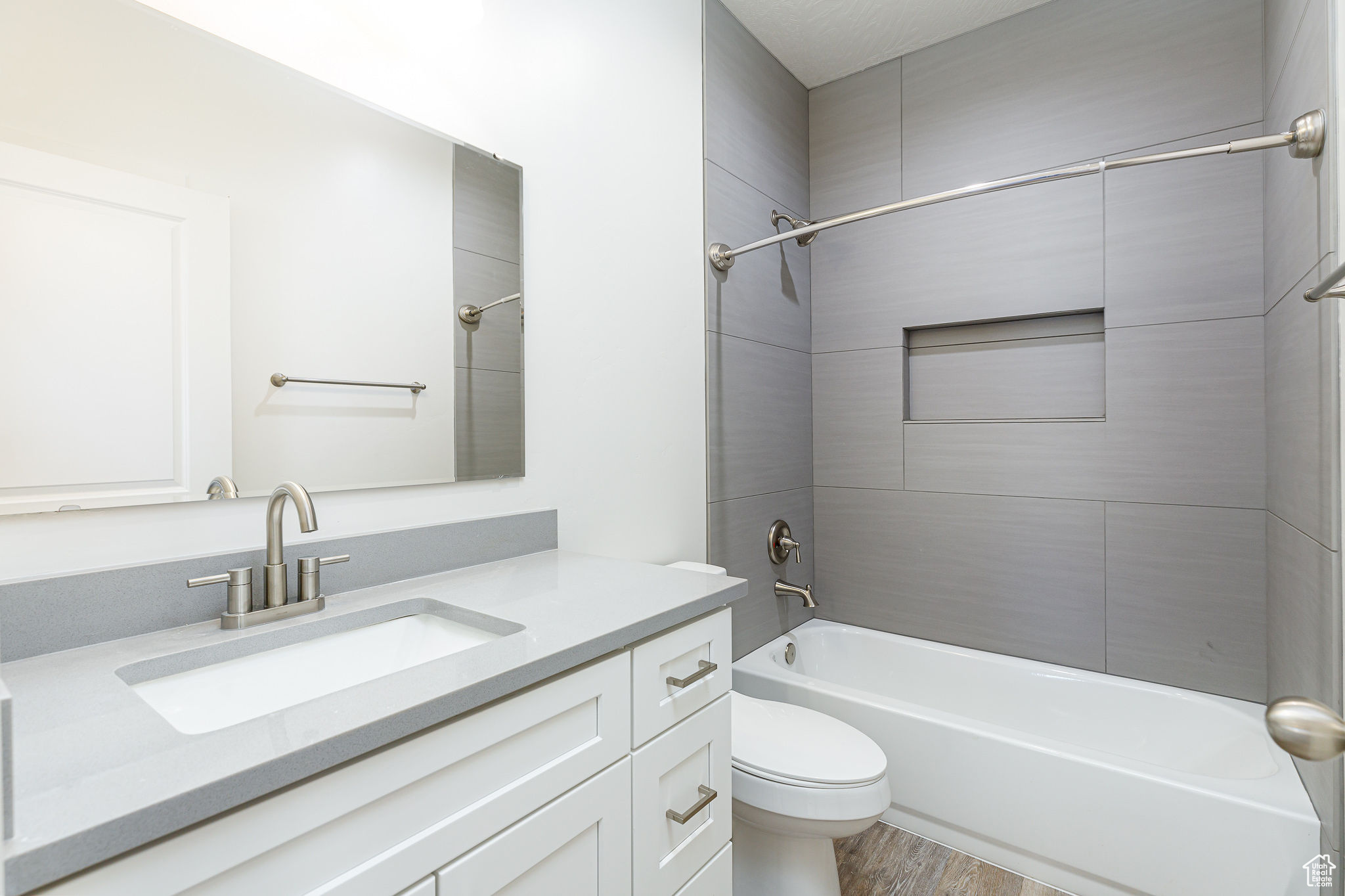 CRIMSON ESTATES - Residential