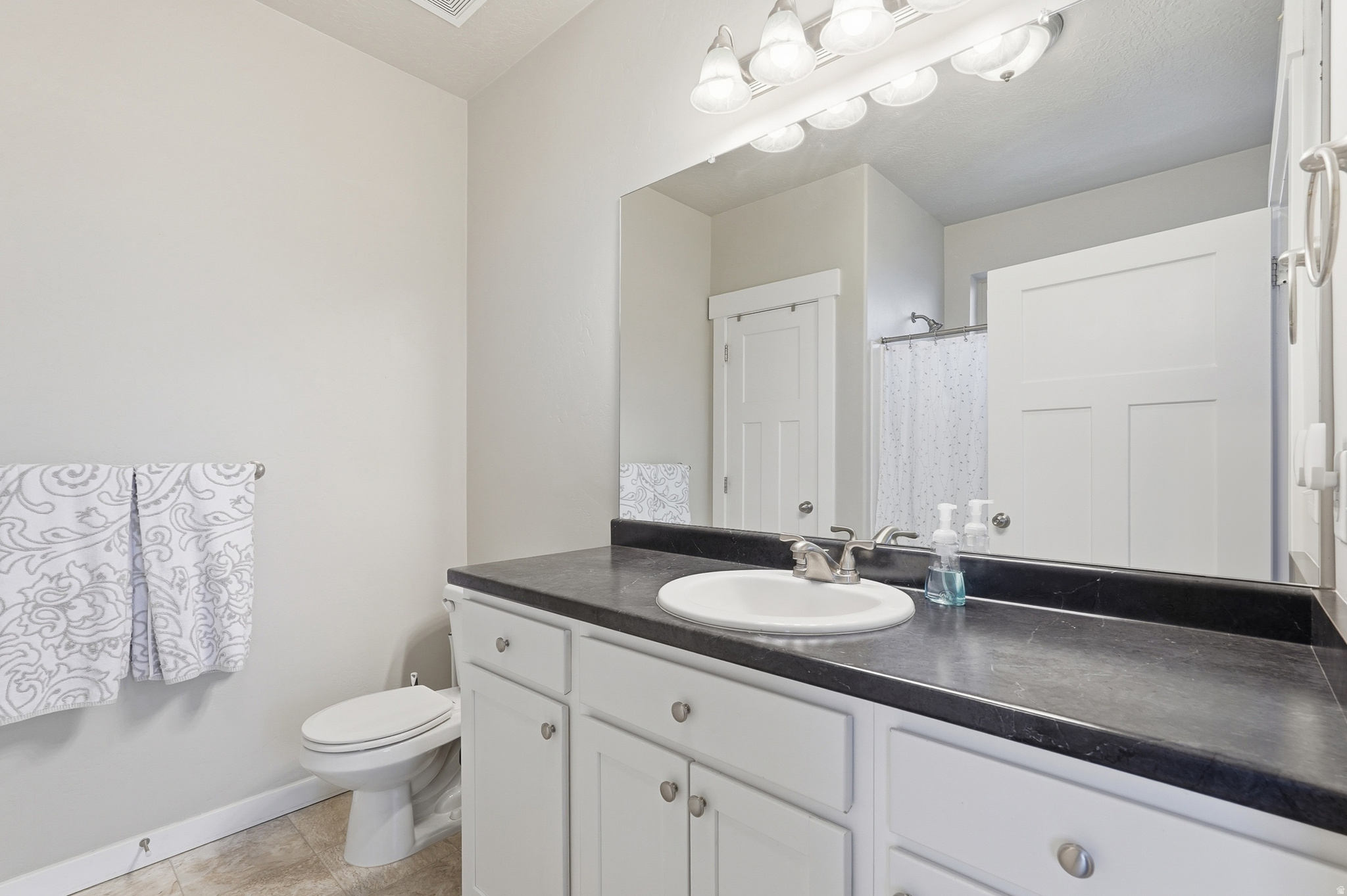 PINEAE VILLAGE - Residential