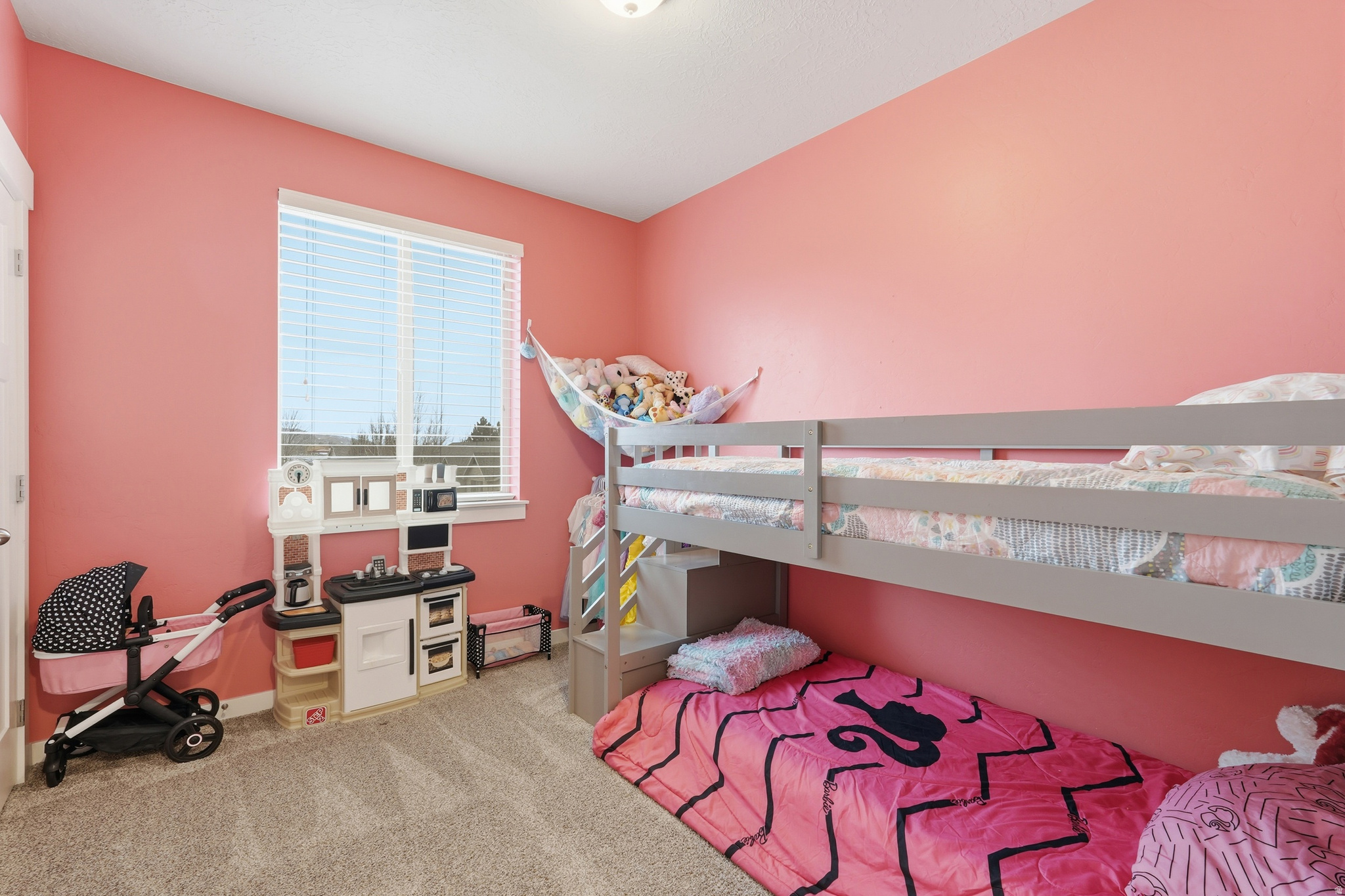 PINEAE VILLAGE - Residential