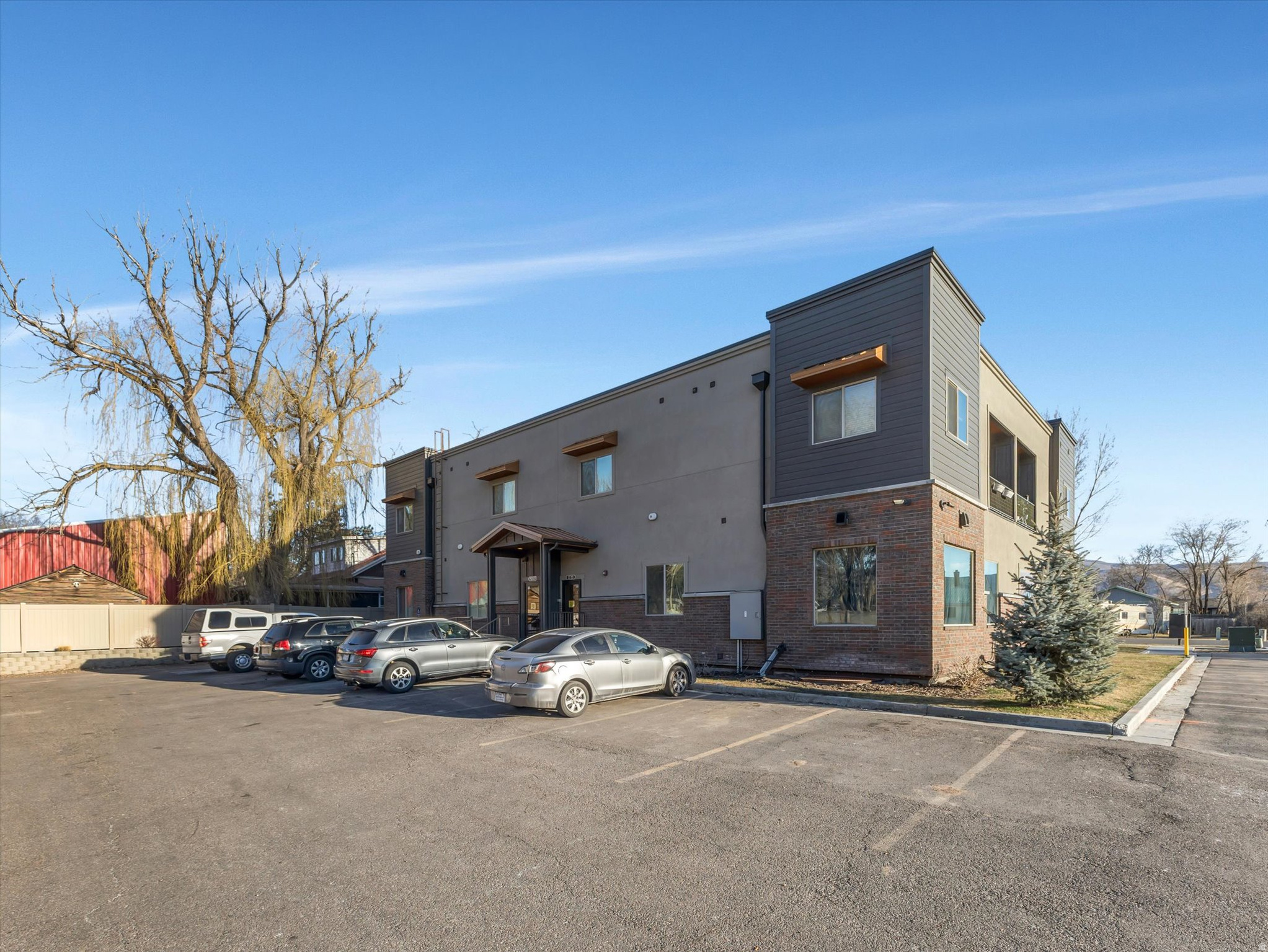 LOFTS AT DEER HAVEN - Residential