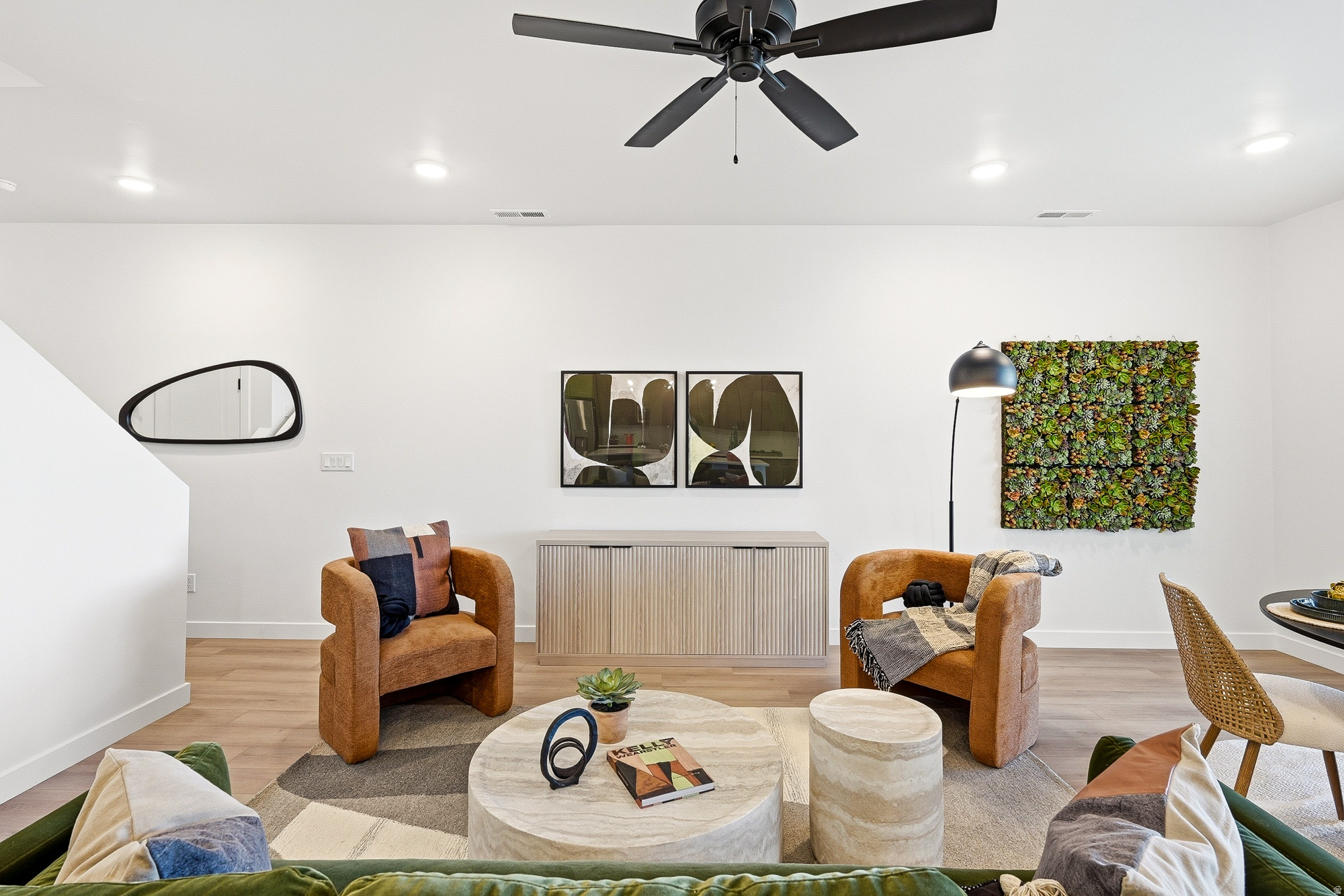 SKY VIEW ESTATES - Residential Income