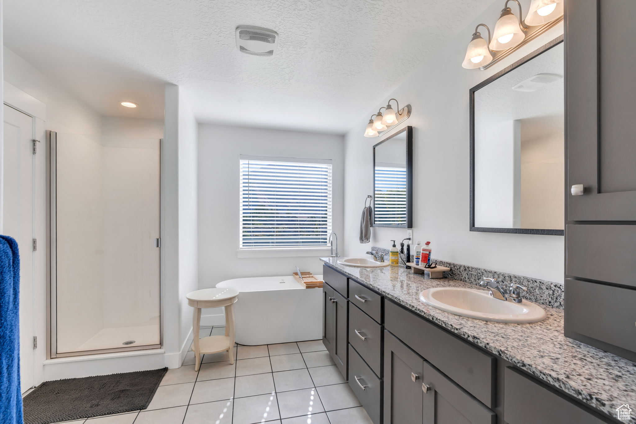 MAPLE MOUNTAIN ESTATES - Residential