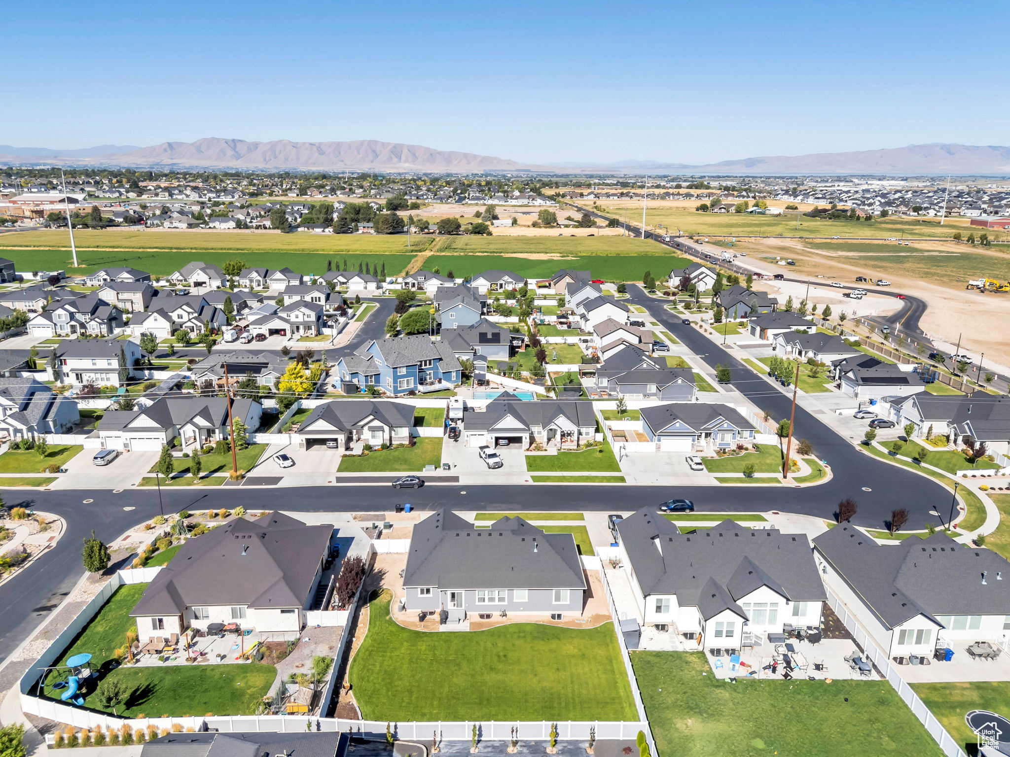 MAPLE MOUNTAIN ESTATES - Residential