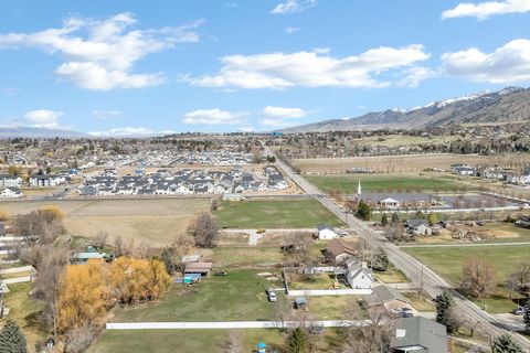 Tiny photo for 385 N 300 E, Providence, UT 84332 (MLS # 2140163)