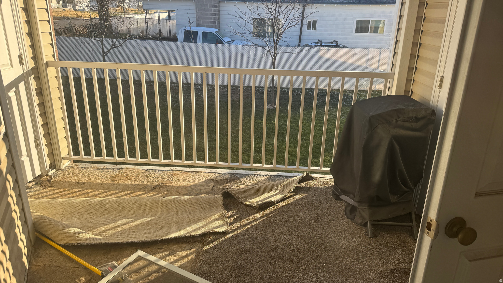 COUNTRY COVE - Residential