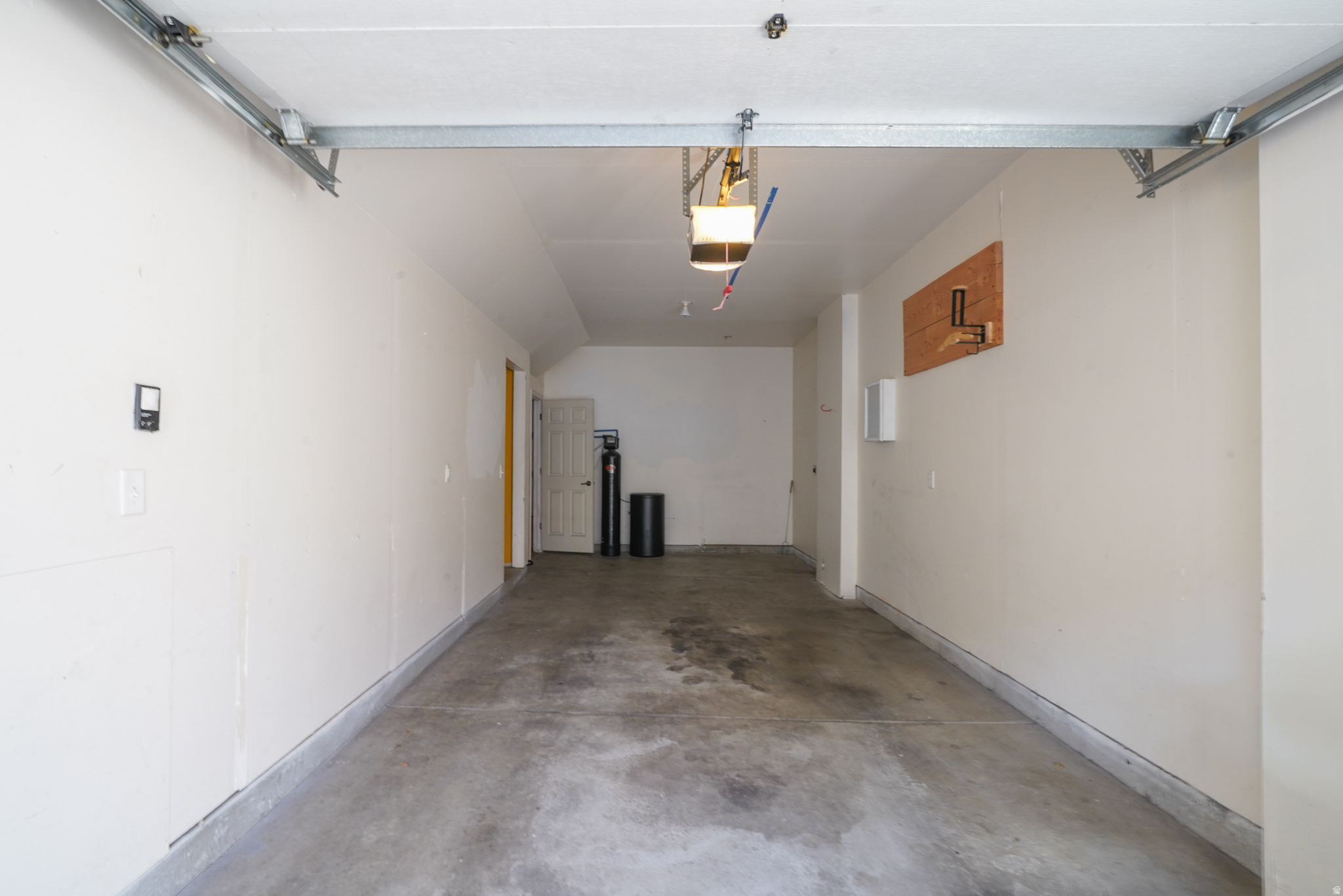 ROBINS - Residential