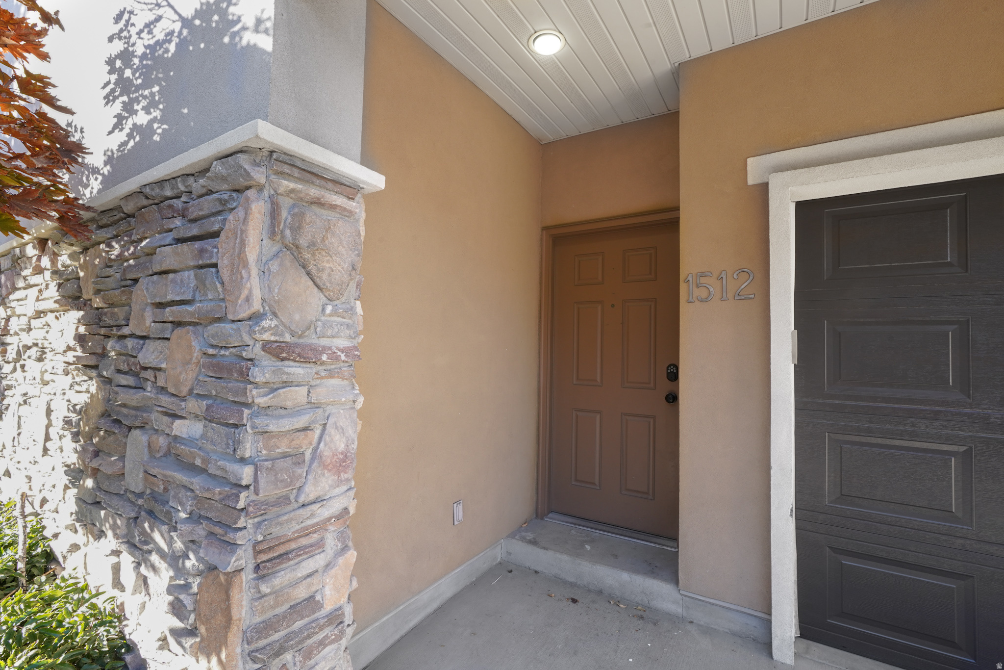 ROBINS - Residential