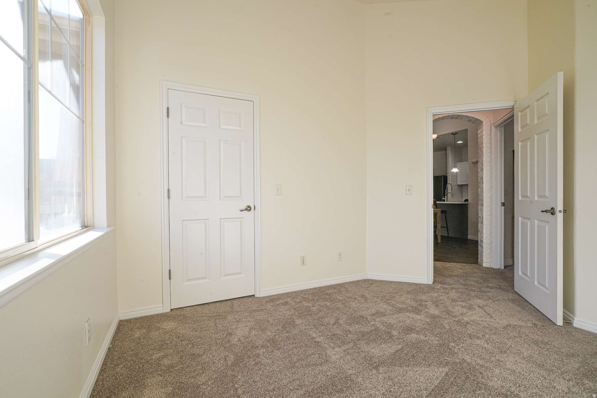 ROBINS - Residential