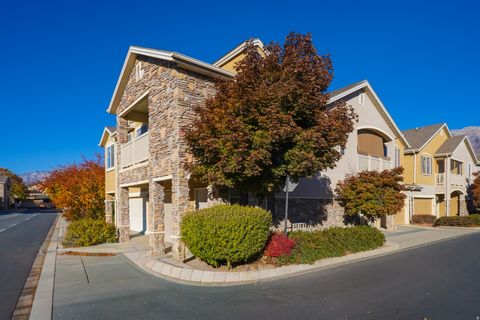 Photo of 1512 W 50 N, Pleasant Grove, UT 84062 (MLS # 2121363)