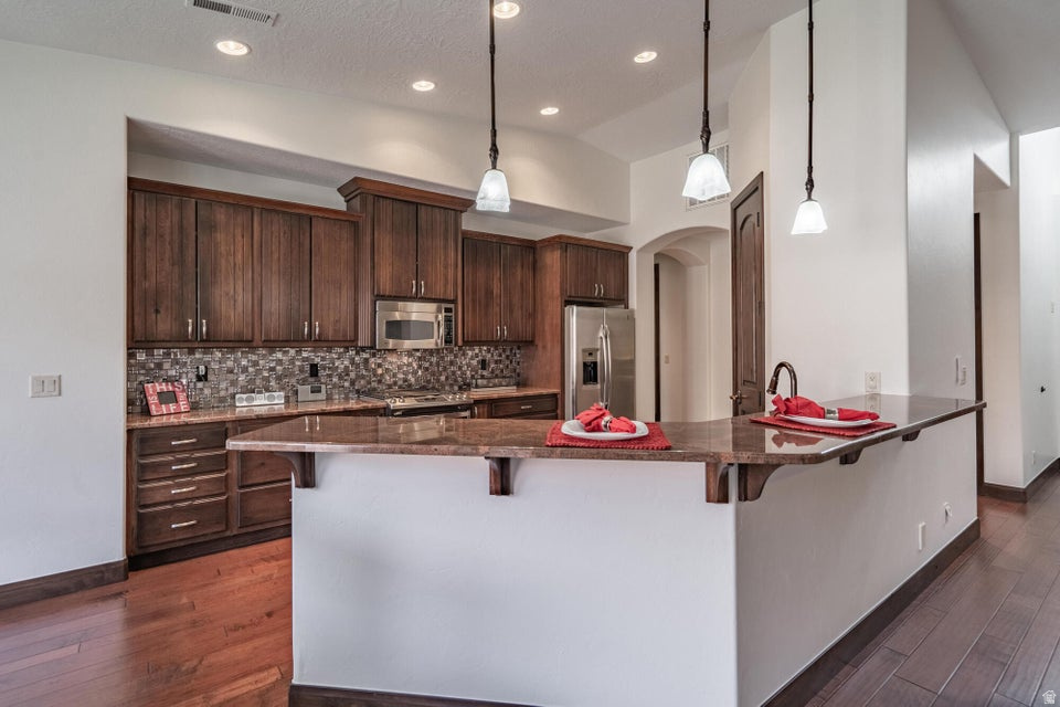 SILVERSTONE 4 AT GREEN SPRINGS - Residential