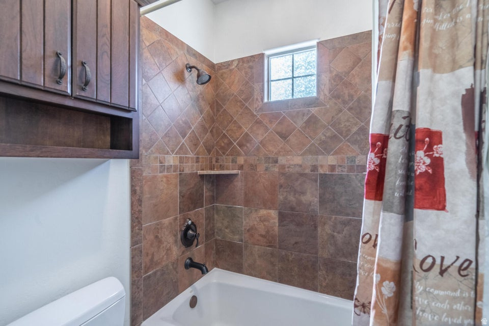 SILVERSTONE 4 AT GREEN SPRINGS - Residential