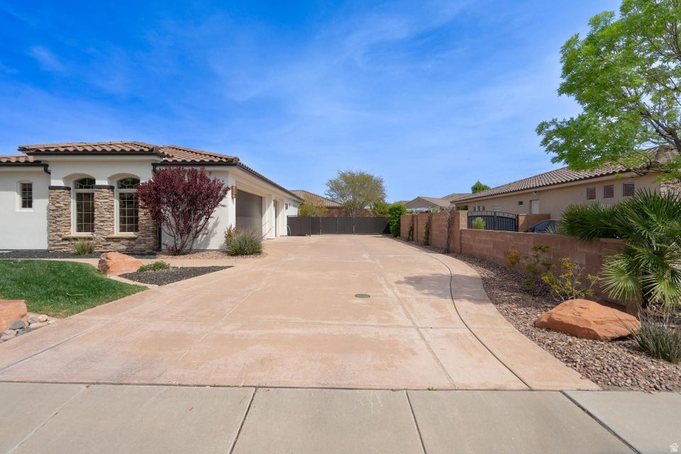 SILVERSTONE 4 AT GREEN SPRINGS - Residential