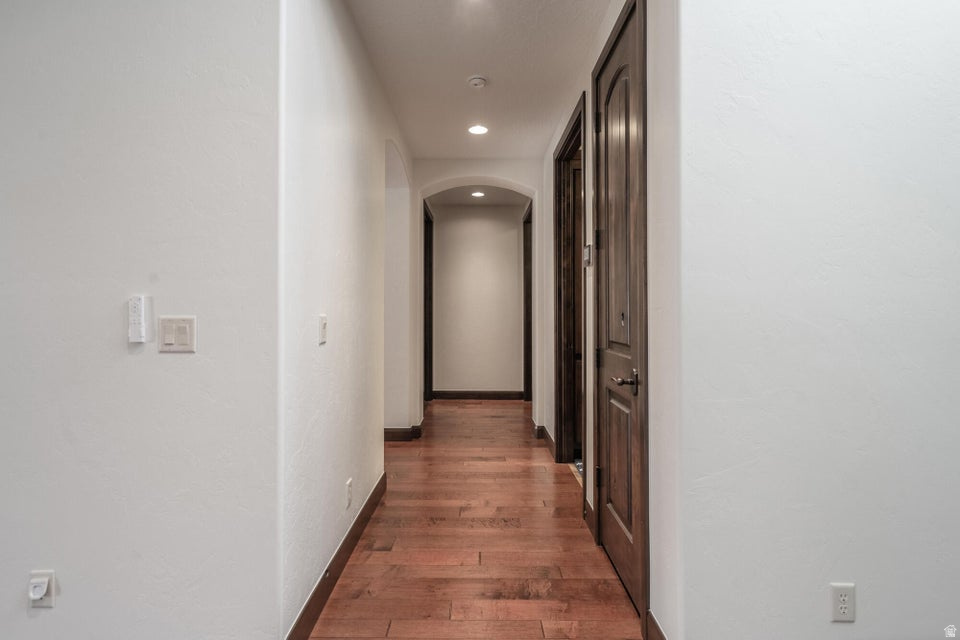 SILVERSTONE 4 AT GREEN SPRINGS - Residential