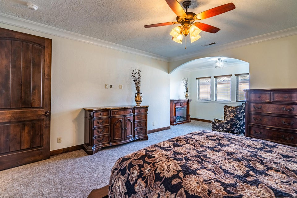 SILVERSTONE 4 AT GREEN SPRINGS - Residential