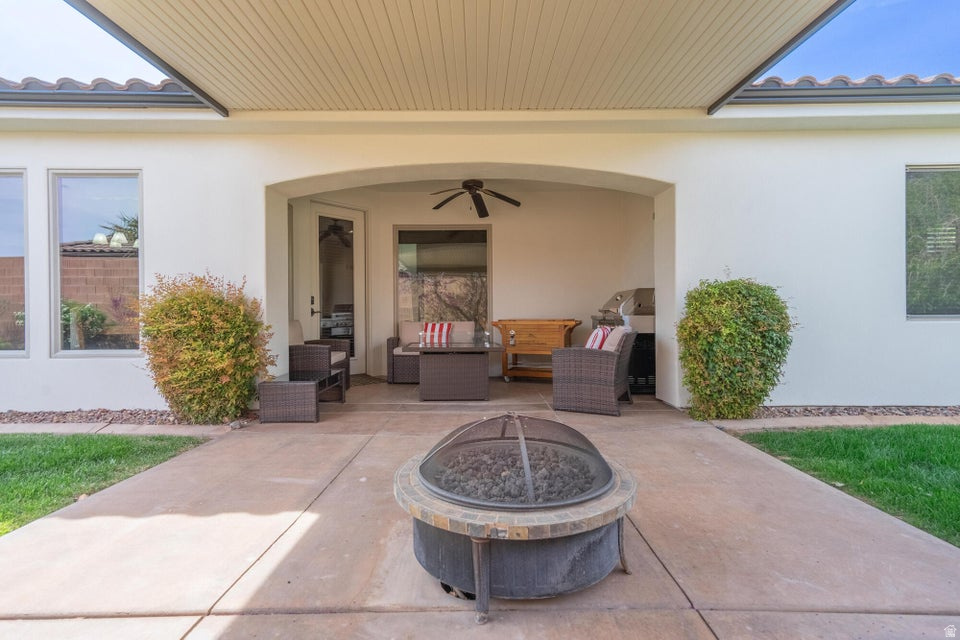 SILVERSTONE 4 AT GREEN SPRINGS - Residential