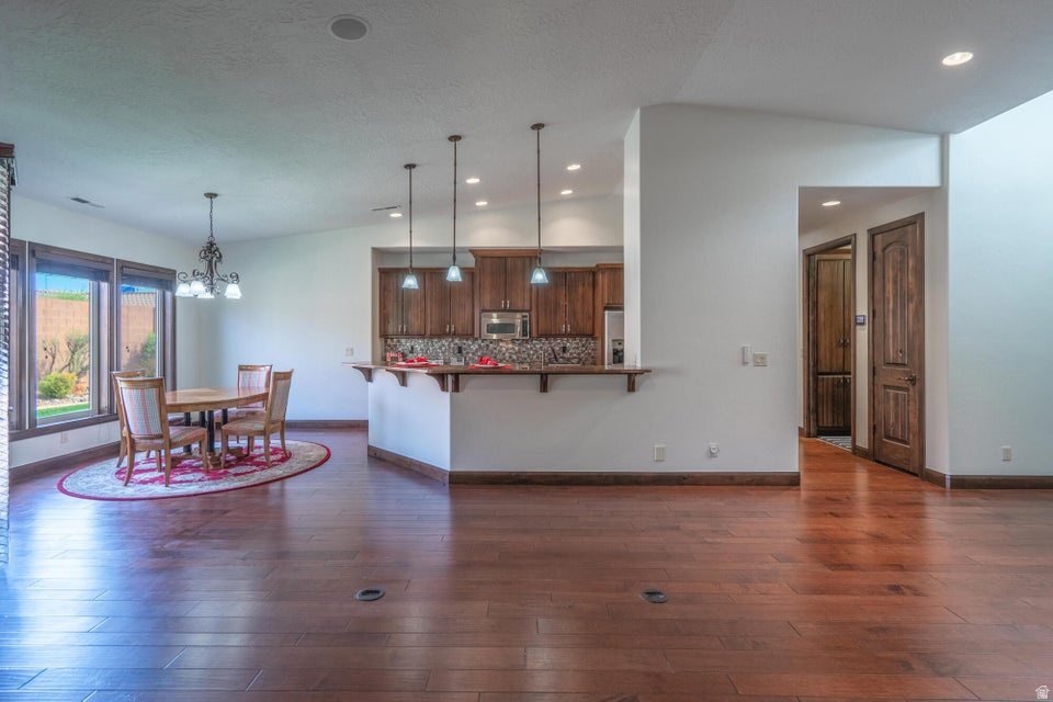 SILVERSTONE 4 AT GREEN SPRINGS - Residential