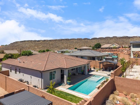 Tiny photo for 2891 E CHAPMAN CIR, Washington, UT 84780 (MLS # 2171291)