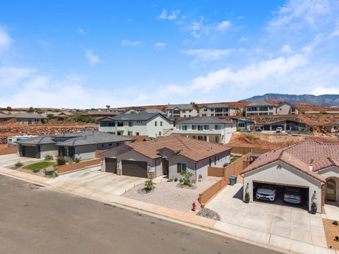 Tiny photo for 2891 E CHAPMAN CIR, Washington, UT 84780 (MLS # 2171291)