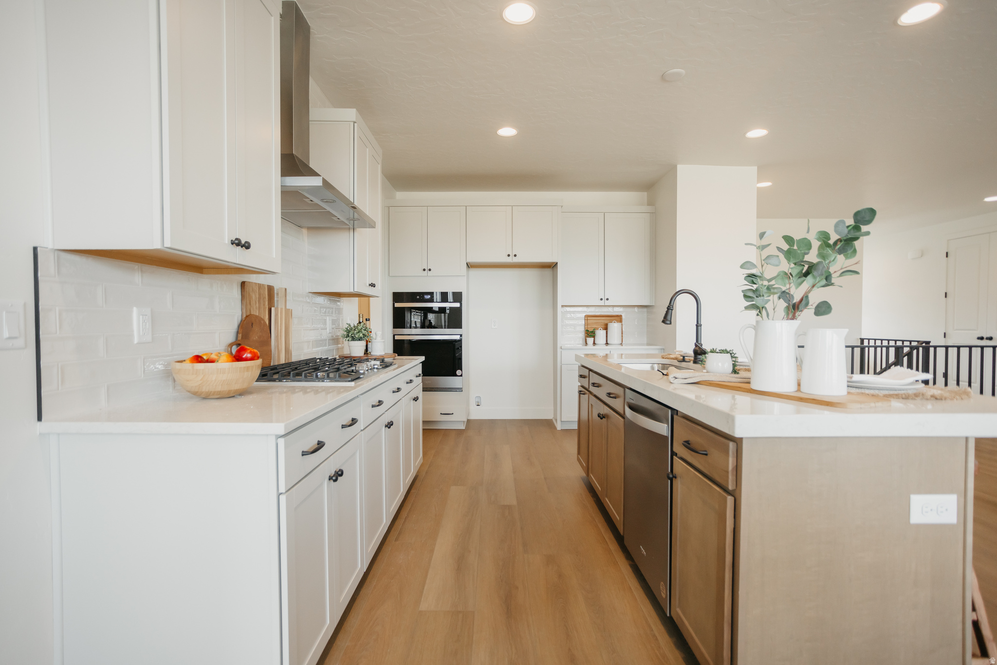 WILLOW ESTATES - Residential