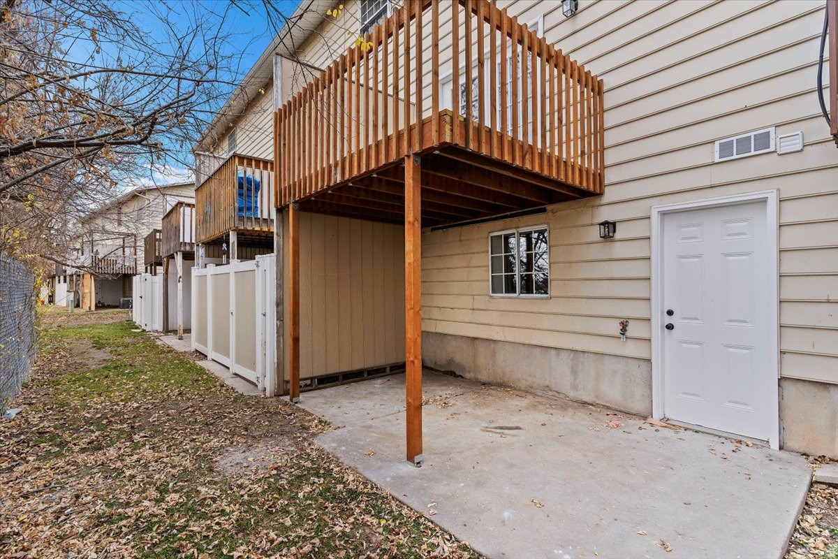 CENTENNIAL CONDOMINIUM - Residential